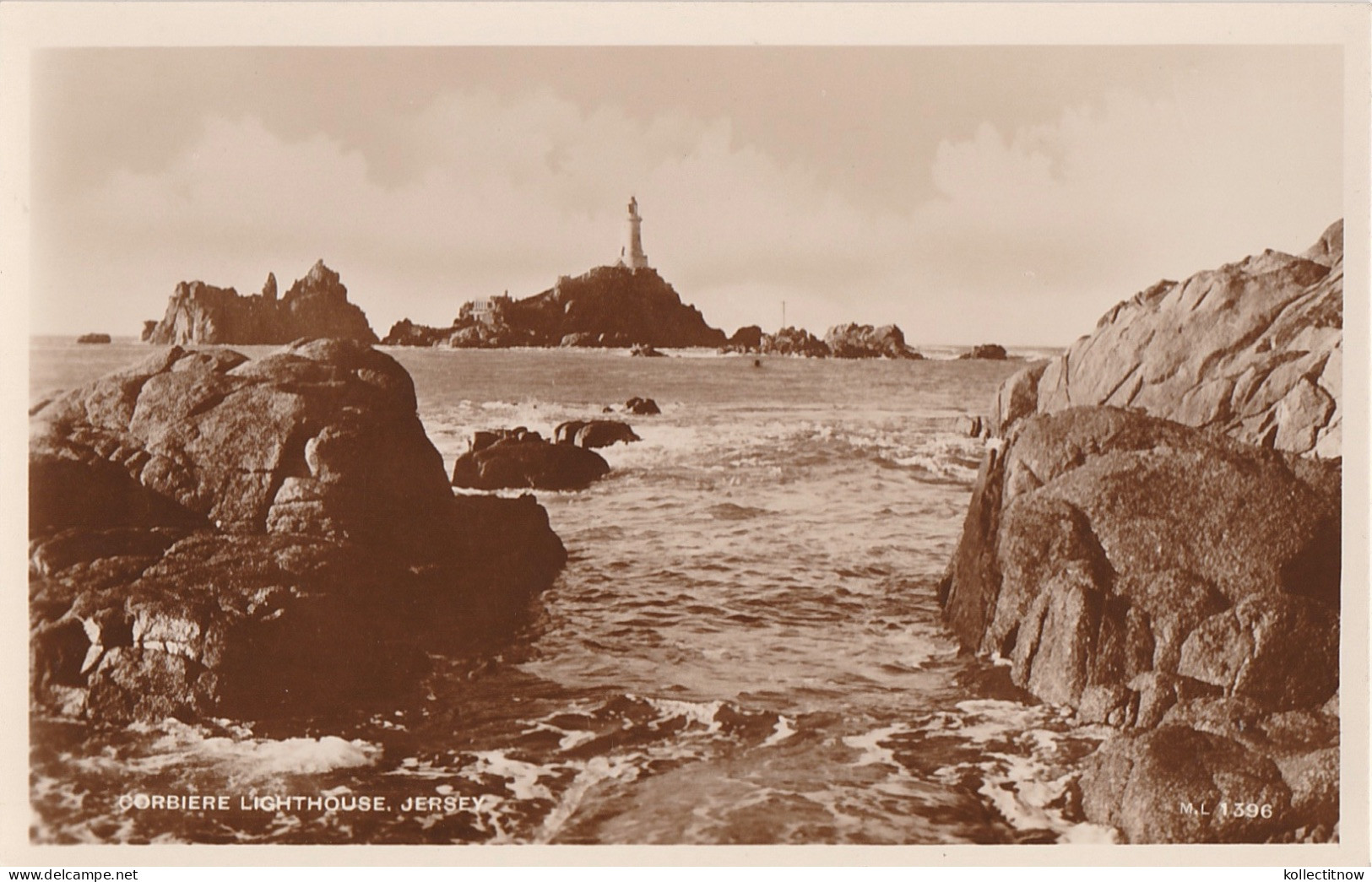 CORBIERE LIGHTHOUSE - JERSEY - La Corbiere