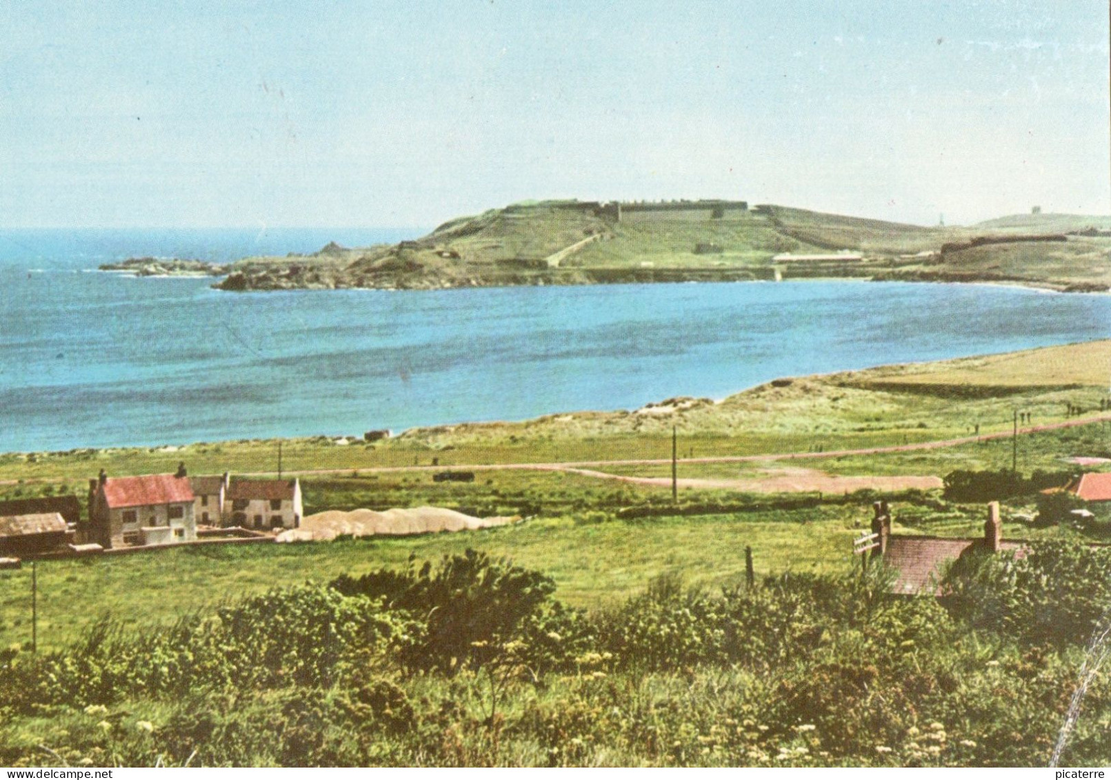 ALDERNEY -Early Colour Postcard Of Braye Bay And Fort Albert- Jarrold /Cotman Colour A3- Ile Aurigny - Alderney