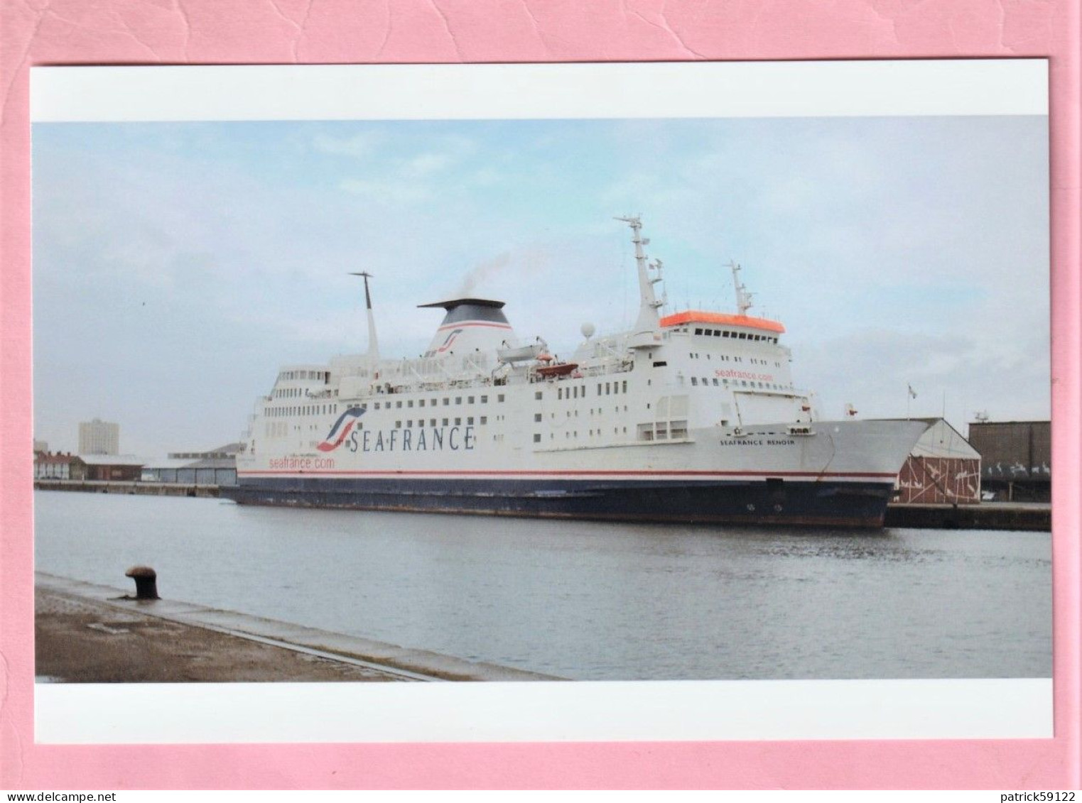 PHOTOGRAPHIE - PORT DE DUNKERQUE - SEAFRANCE   " RENOIR  " (3)  PORT D'ATTACHE : CALAIS - PAQUEBOT - Barcos