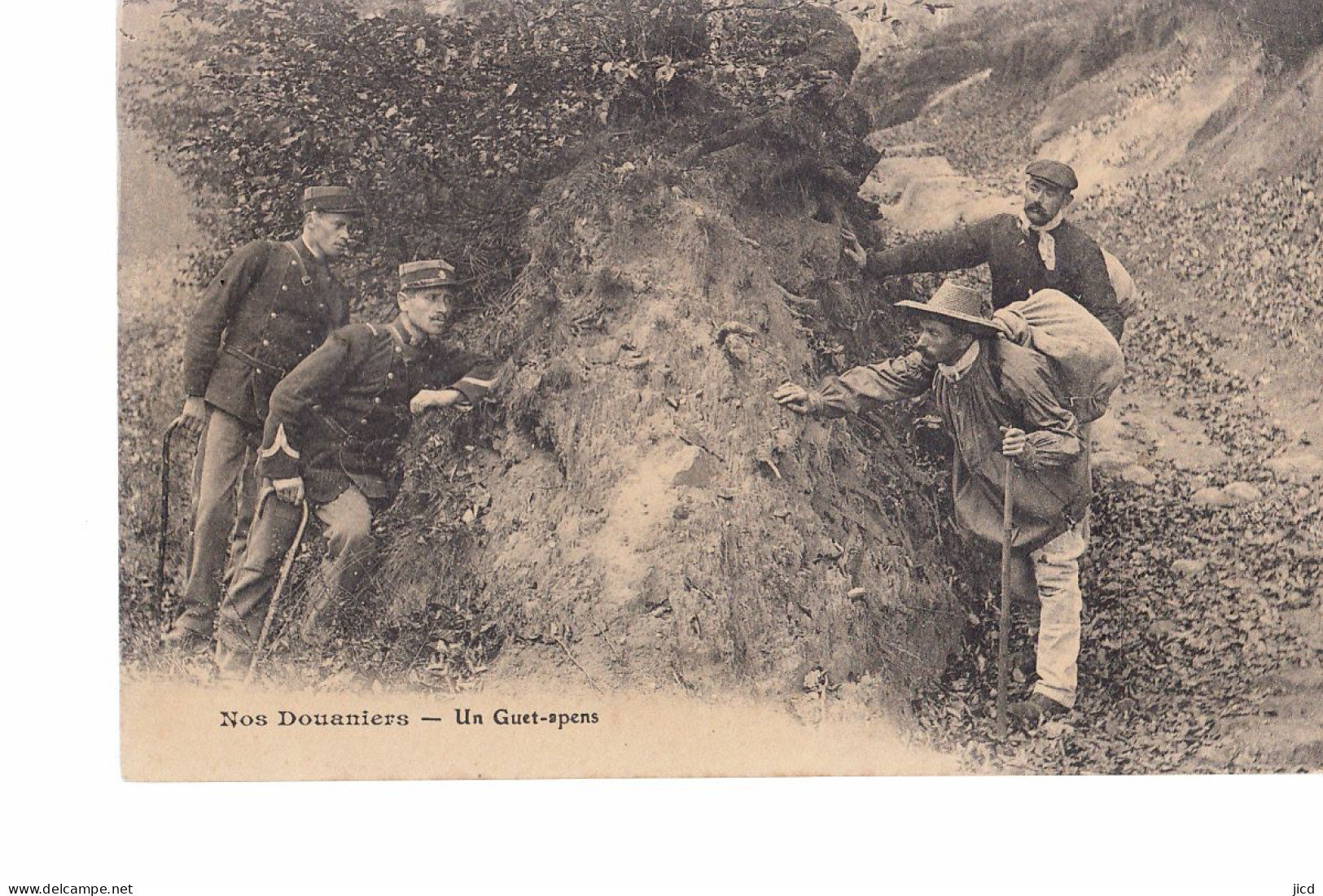 Nos Douaniers Un Guet Apens - Douane