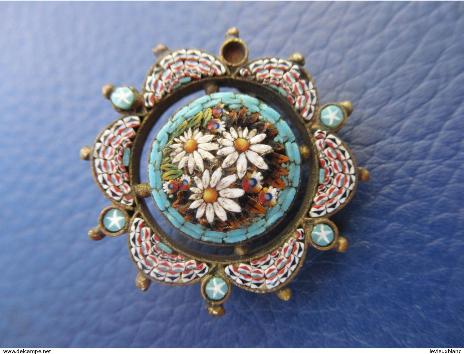 Petite Broche Ancienne/Avec Décor Floral Micro-mosaïque/Italien ? /sans L'épingle/Vers Fin XIX-Début XX     INS128 - Spille