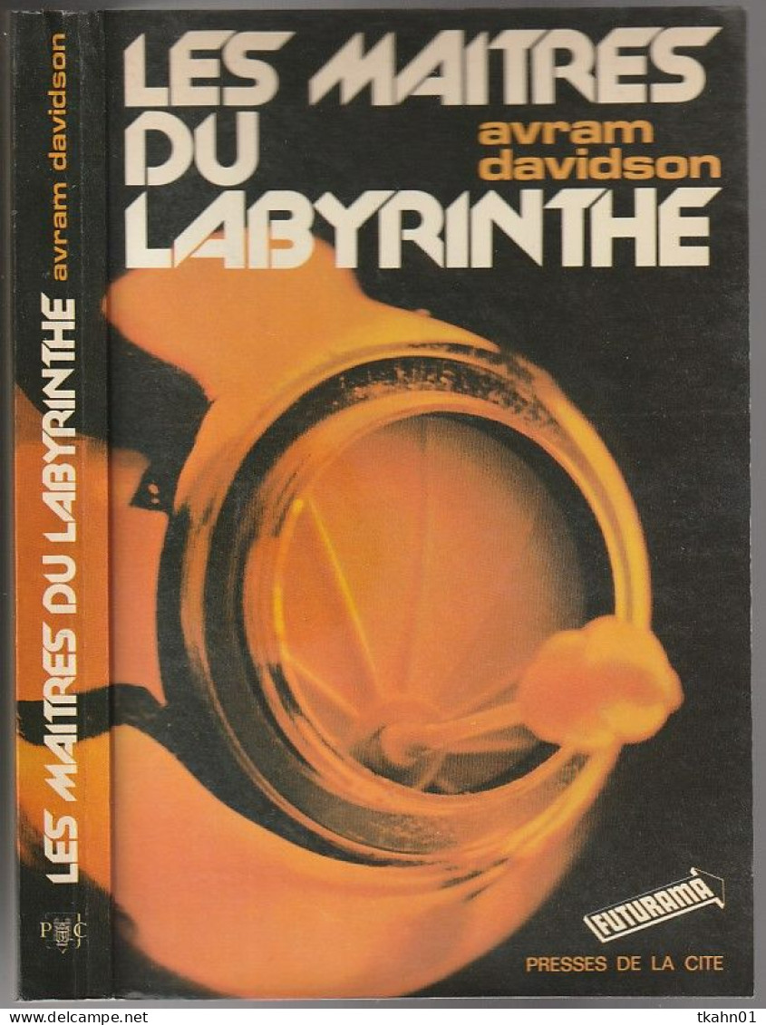 FUTURAMA 1 ° SERIE " LES MAITRES DU LABYRINTHE  " DE 1975 - Presses De La Cité