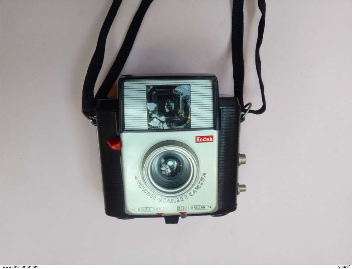 Ancien Appareil Photo Kodak Brownie Starlet CAMERA - Appareils Photo