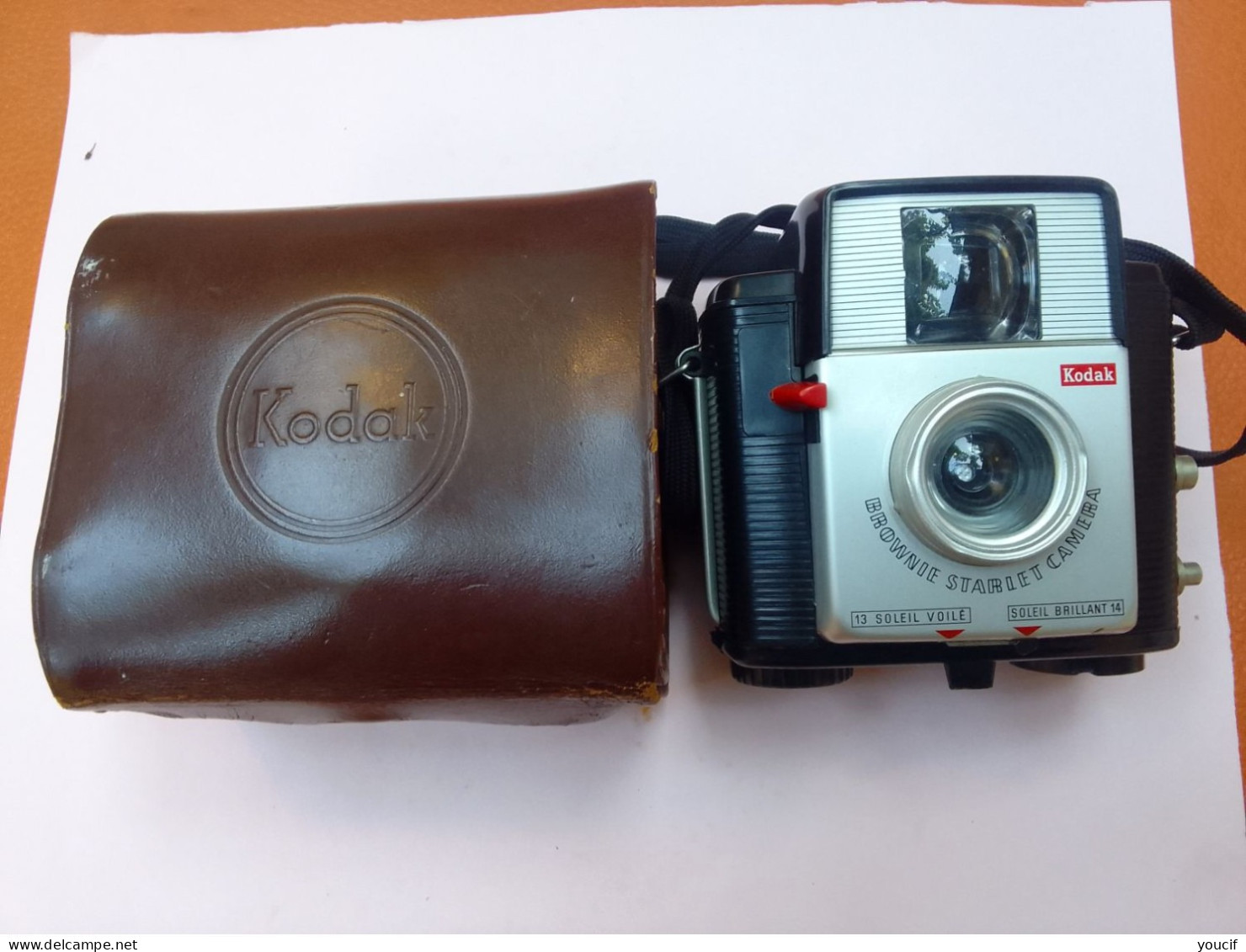 Ancien Appareil Photo Kodak Brownie Starlet CAMERA - Fotoapparate