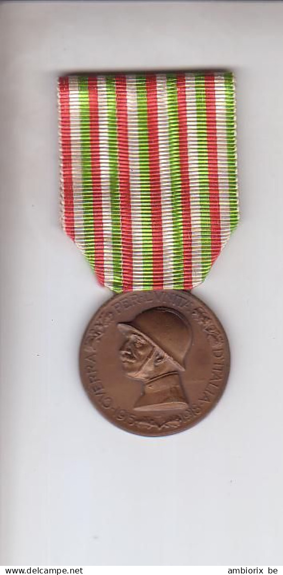 Médaille Commémorative De La Guerre Italo-Autrichienne 1915-1918 - Italia