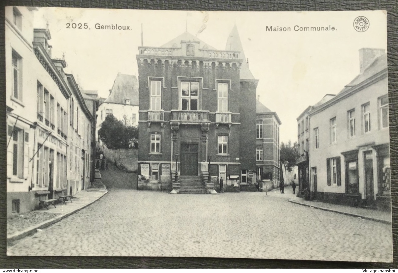 GEMBLOUX  Maison Communale. Edit. G. Hermans N° 2025. 1 CP Postée En 1913 - Gembloux