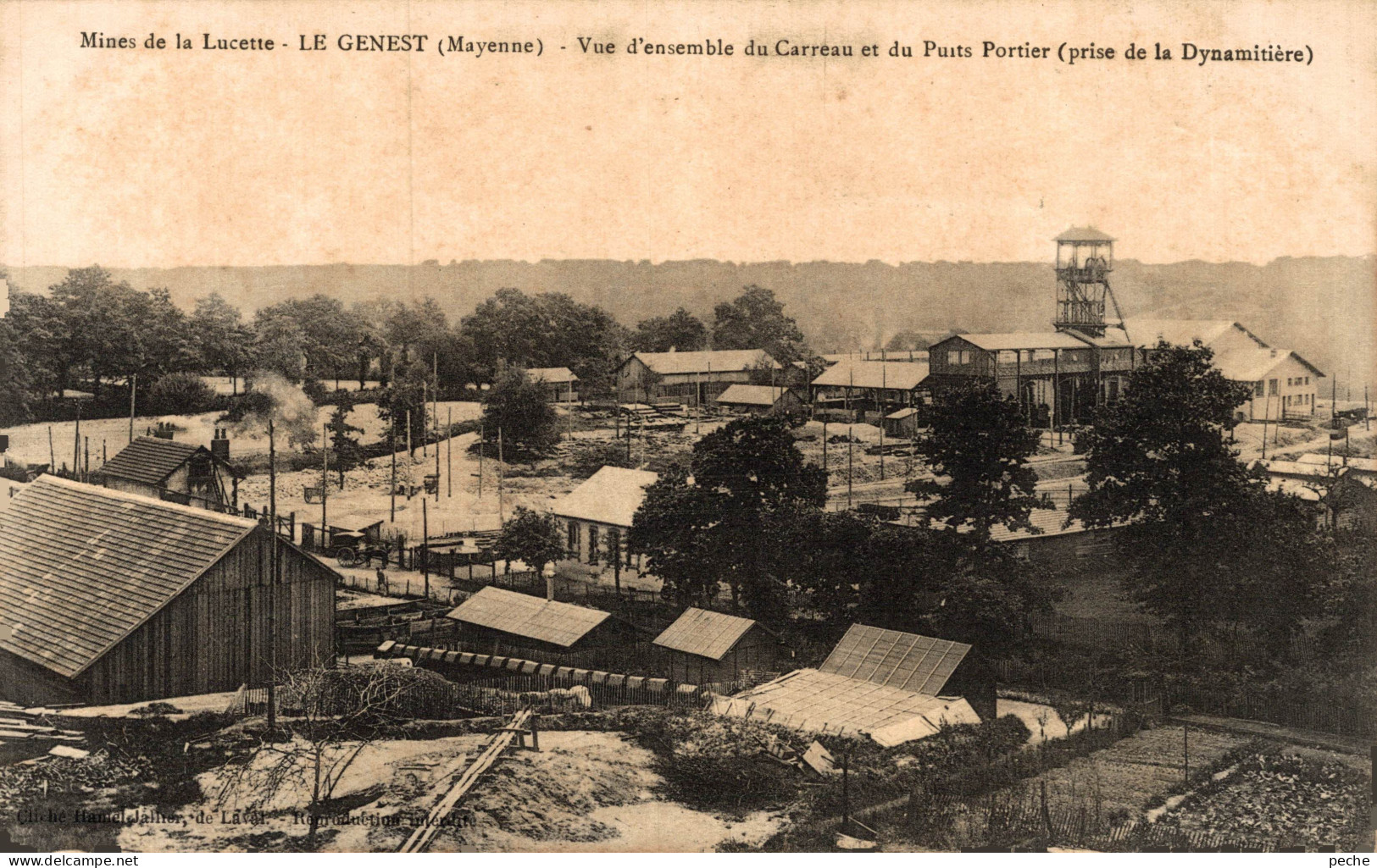 N°104117 -cpa Le Genest -mines De La Lucette-vue D'ensemble Du Carreau Du Puits Portier- - Mines