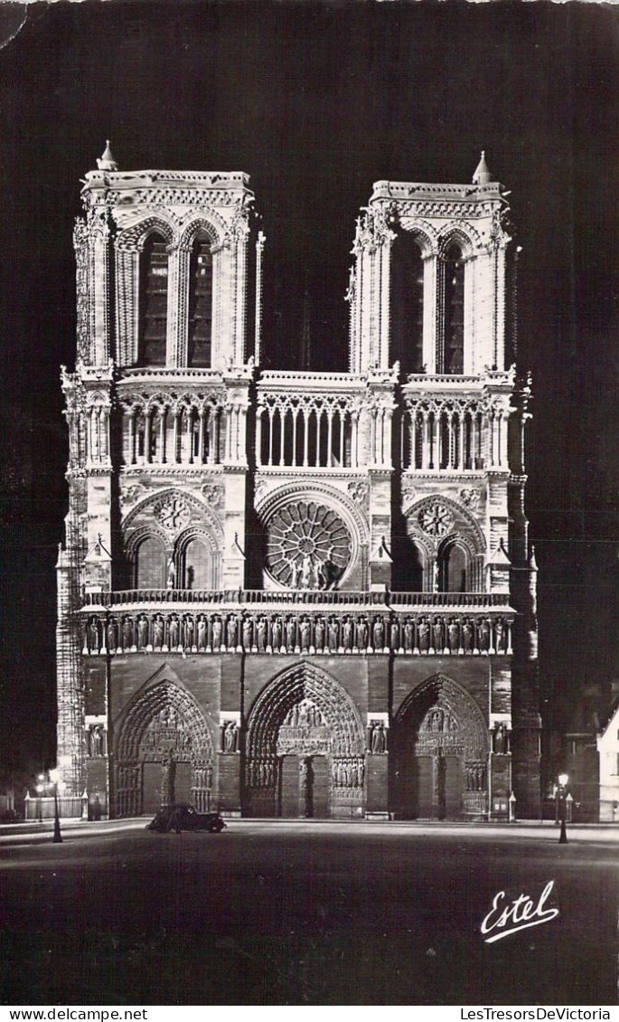 FRANCE - 75 - PARIS La Nuit - Notre Dame Illumée La Nuit - Carte Postale Ancienne - Autres Monuments, édifices