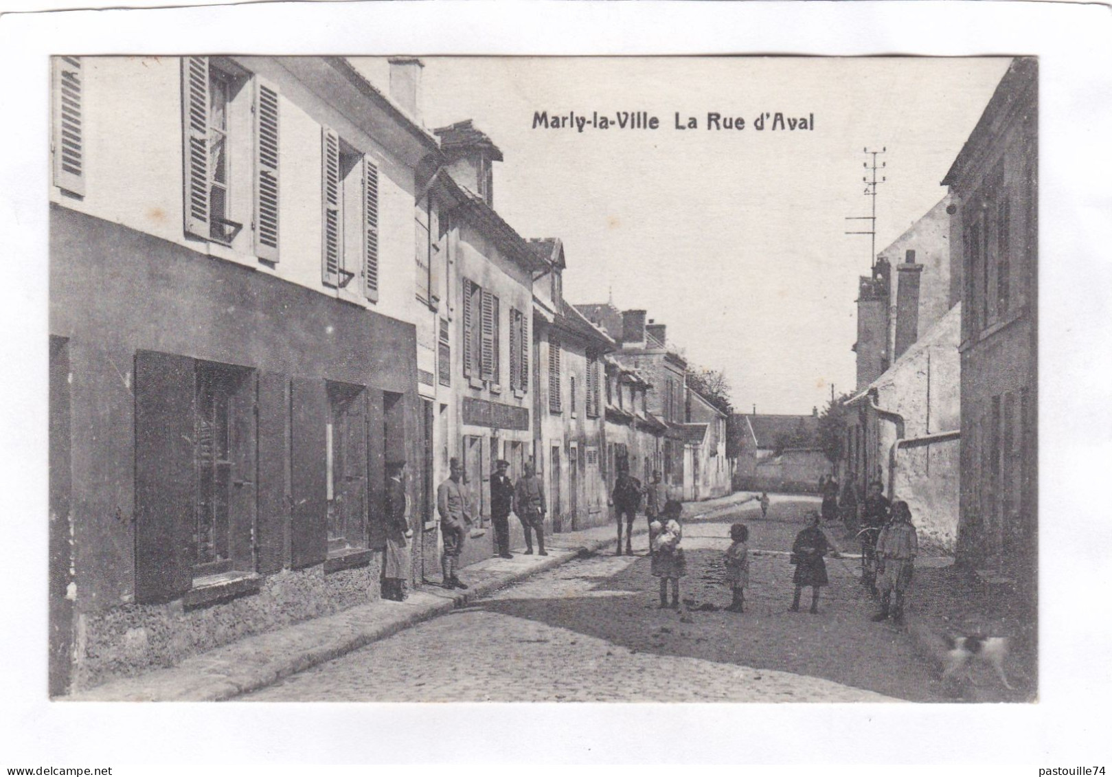 CPA :  14 X 9  -  Marly-la-Ville - La Rue D'Aval - Marly La Ville