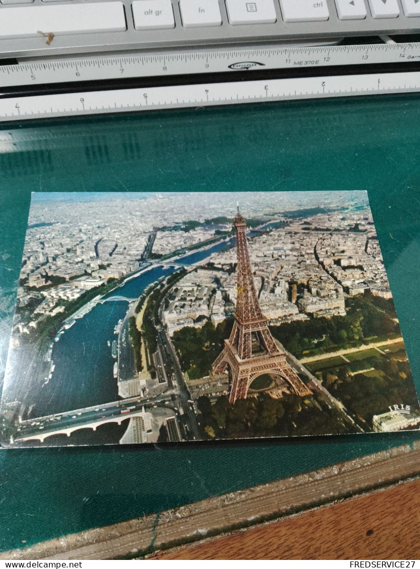 410 //  PARIS / VUE AERIENNE DE LA TOUR EIFFEL - Tour Eiffel