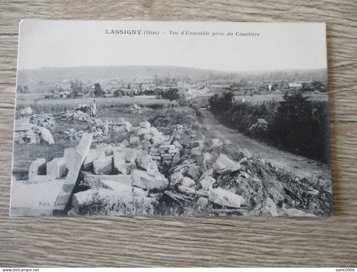 60 LASSIGNY VUE D'ENSEMBLE PRISE DU CIMETIERE - Lassigny