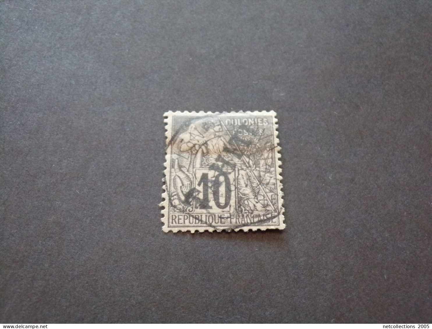 TAHITI 1893 N°11 - OBLITERE AVEC CHARNIERE (pochette Noir) - Used Stamps
