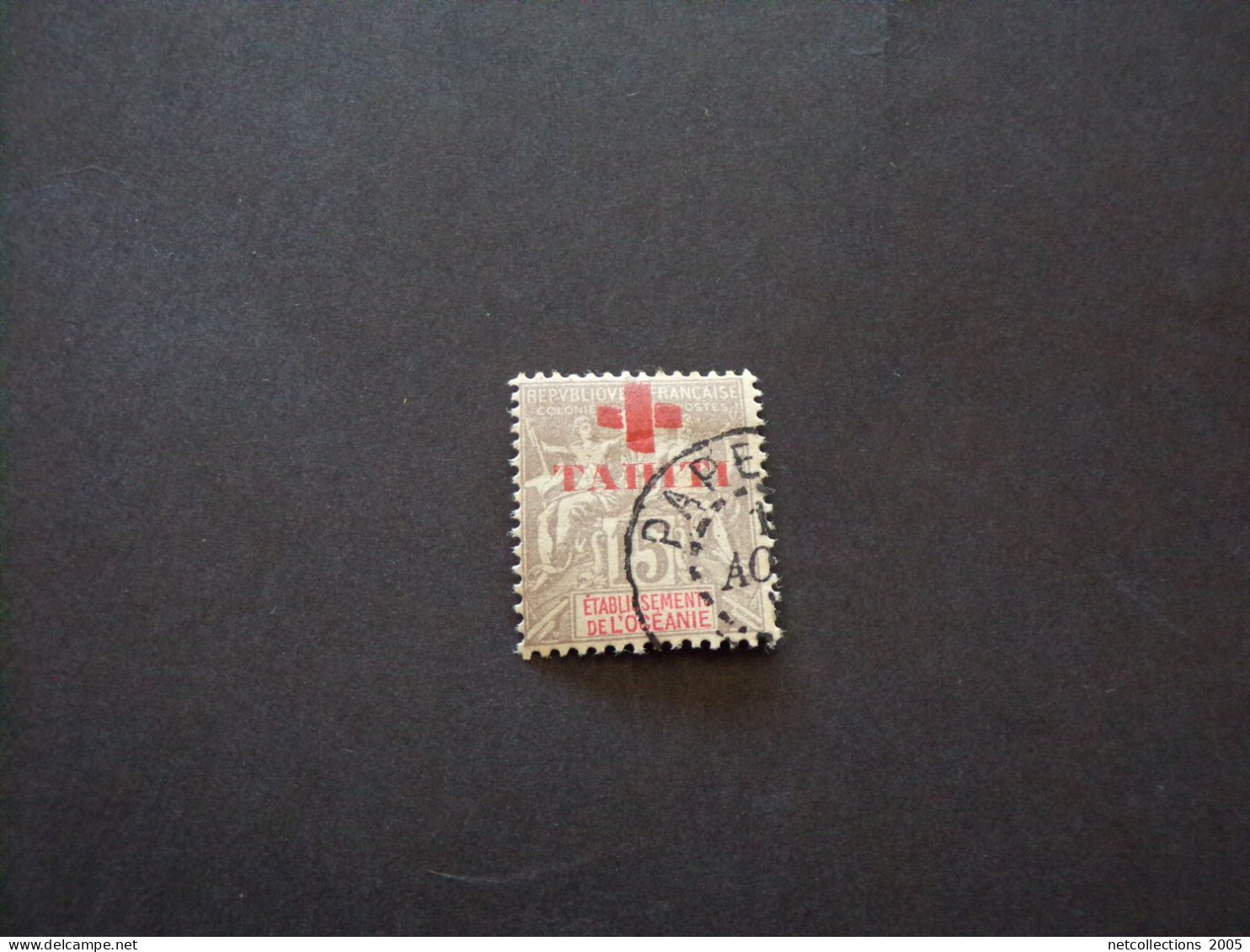 TAHITI 1915 N°35 (croix Rouge) - OBLITERE AVEC CHARNIERE (pochette Noir) - Oblitérés