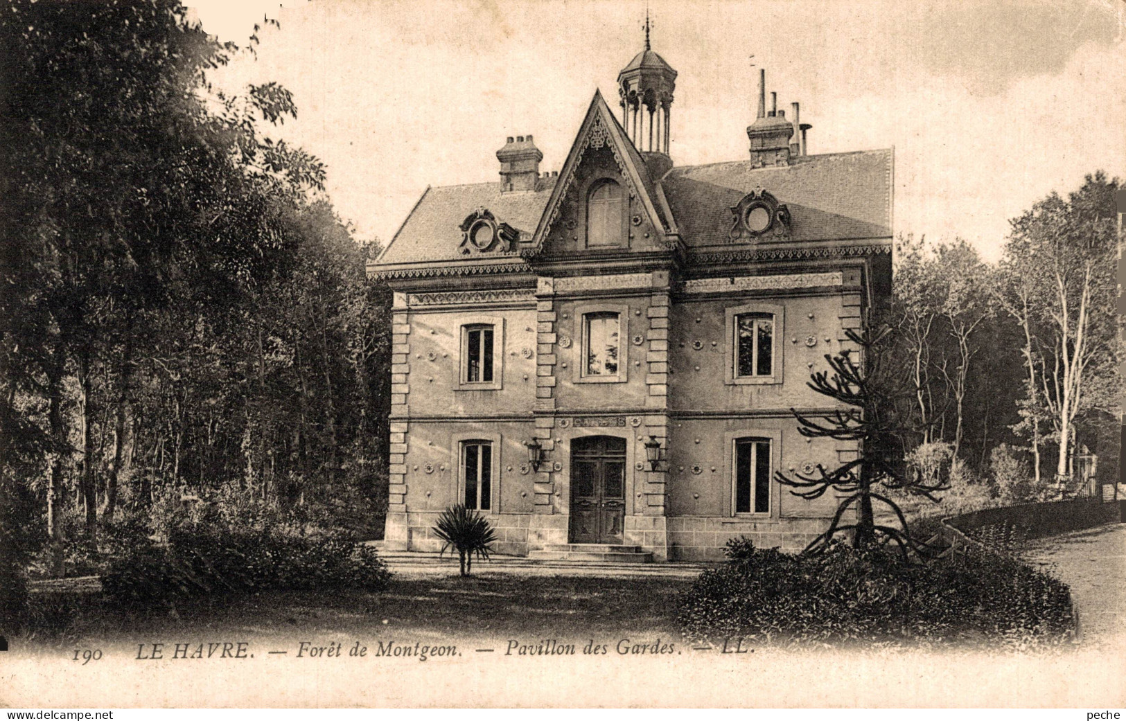 N°104159 -cpa Le Havre -pavillon Des Gardes -forêt De Montgeon- - Forêt De Montgeon