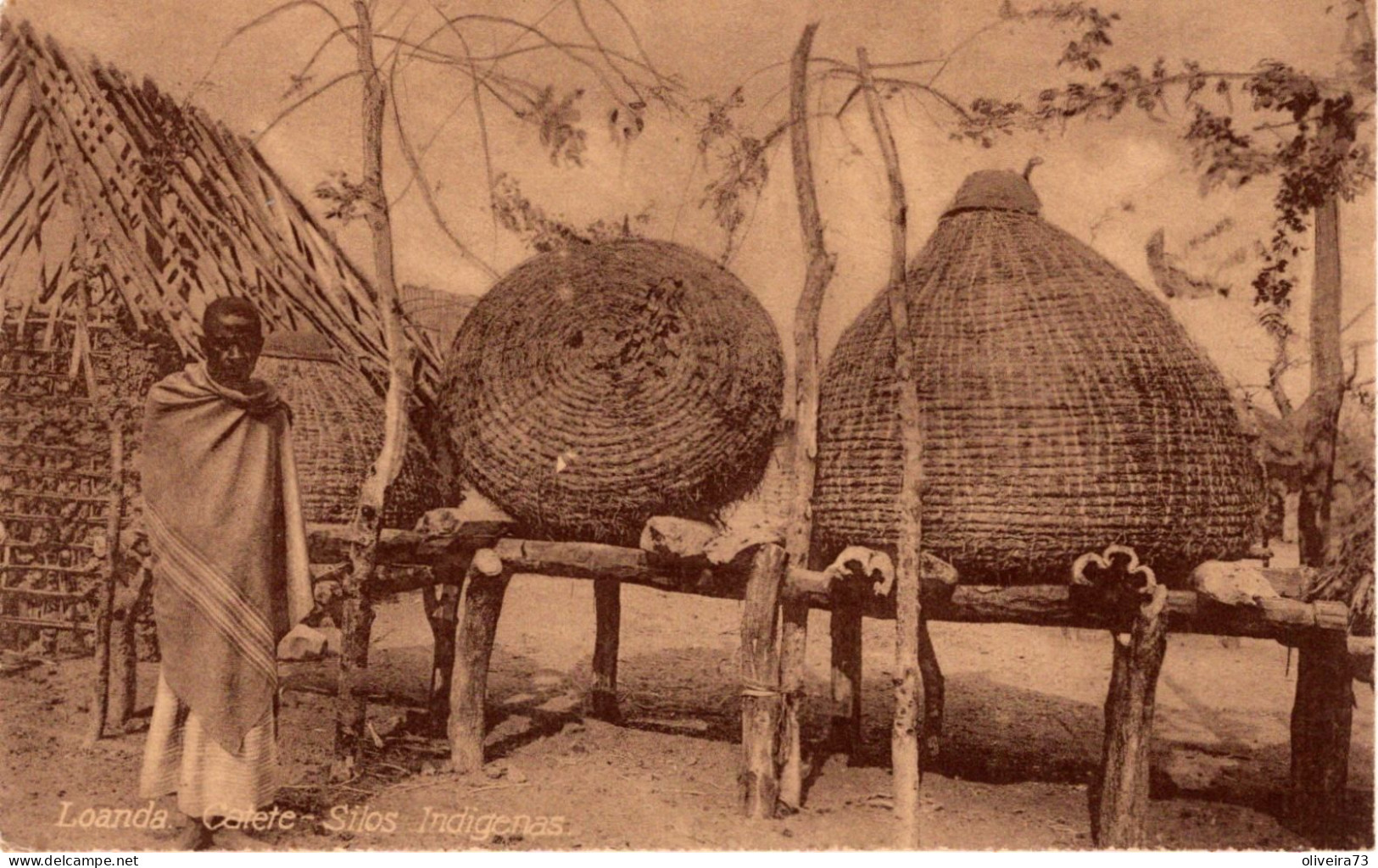 ANGOLA - LUANDA - CATETE - Silos Indigenas - Angola