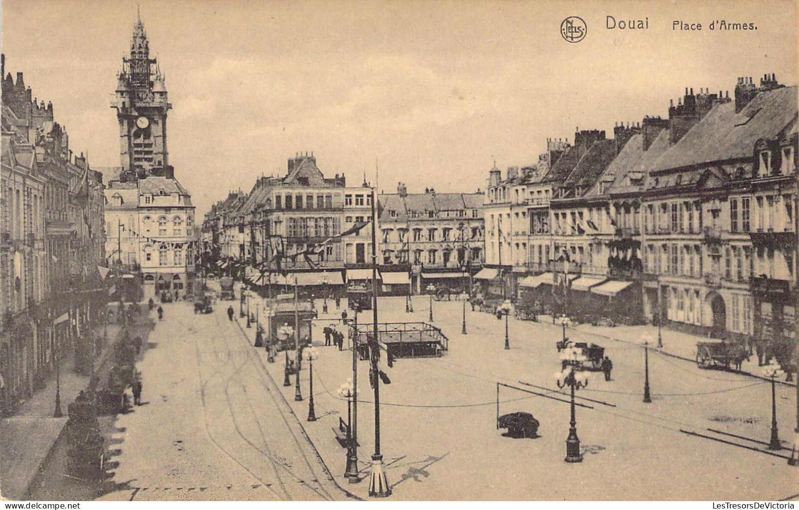 FRANCE - 59 - DOUAI - Place D'Armes - Carte Postale Ancienne - Douai