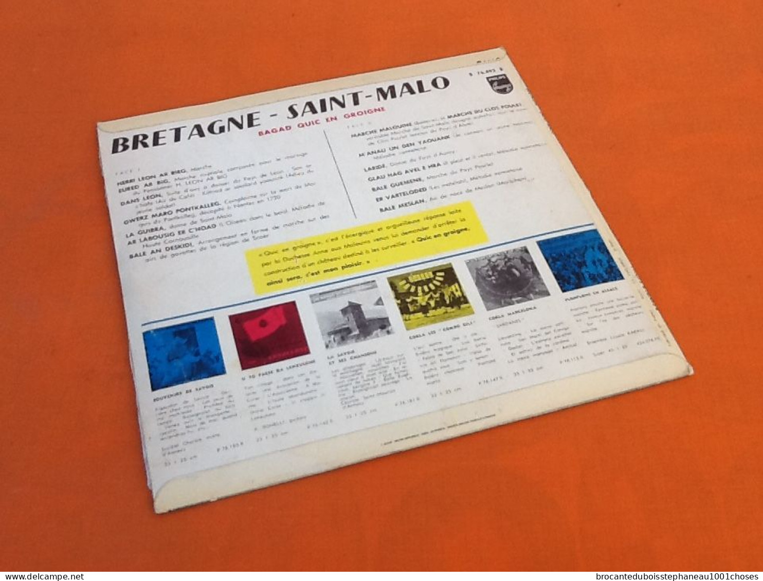 Vinyle 33 Tours (25cm)  Bretagne - Saint-Malo Bagad  " Quic En Groigne "  (1960) Philips B. 76.493 R - Country & Folk