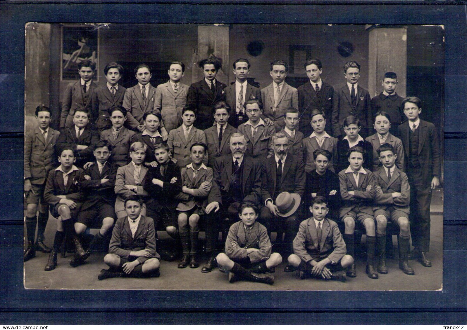 Carte Photo. Classe De Lycée ? Photo Pacalet à Lyon - Groupes D'enfants & Familles