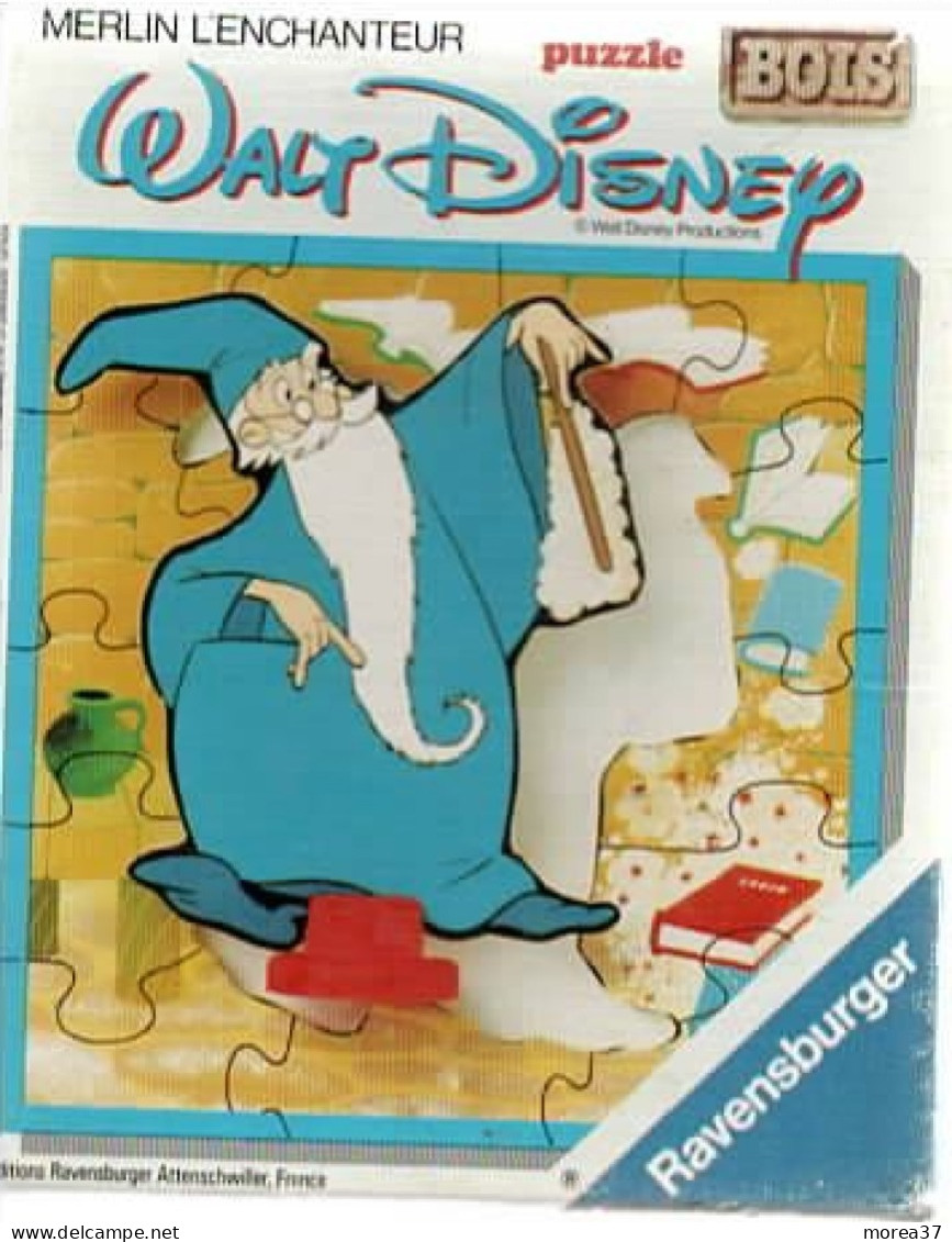 PUZZLE En Bois  WALT DISNEY   Merlin L'enchanteur    RAVENSBURGER - Autres & Non Classés