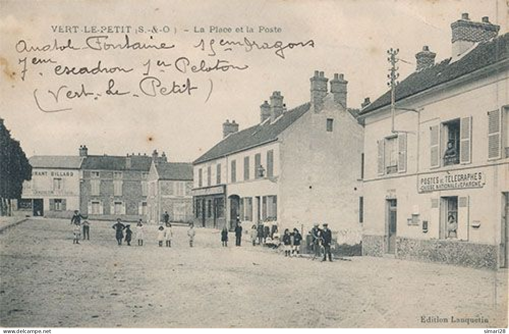 VERT LE PETIT - LA PLACE ET LA POSTE - Vert-le-Petit