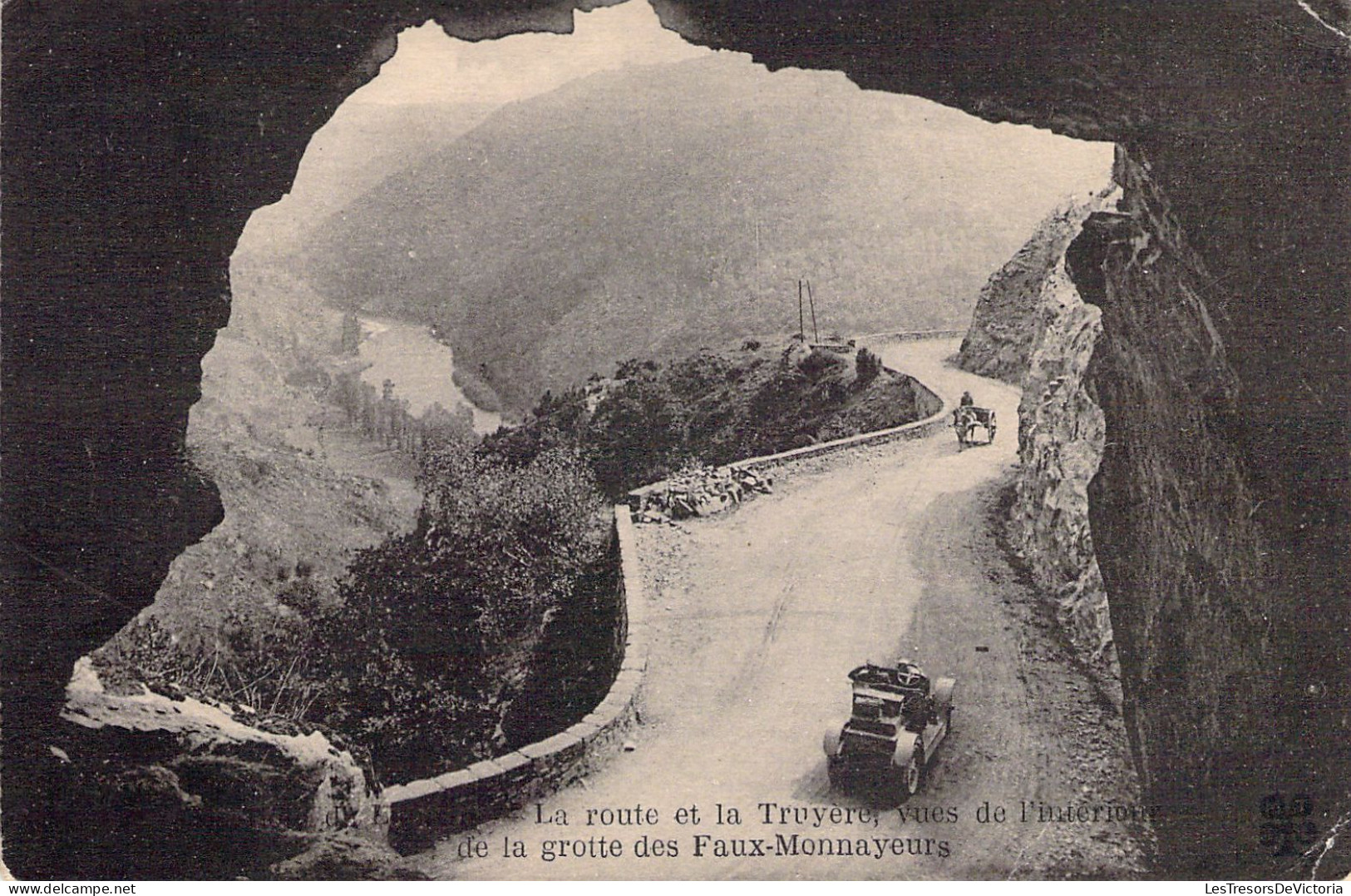 FRANCE - 24 - La Route De La Truyère Vue De L'intérieure De La Grotte Des Faux Monnayeurs - Carte Postale Ancienne - Autres & Non Classés