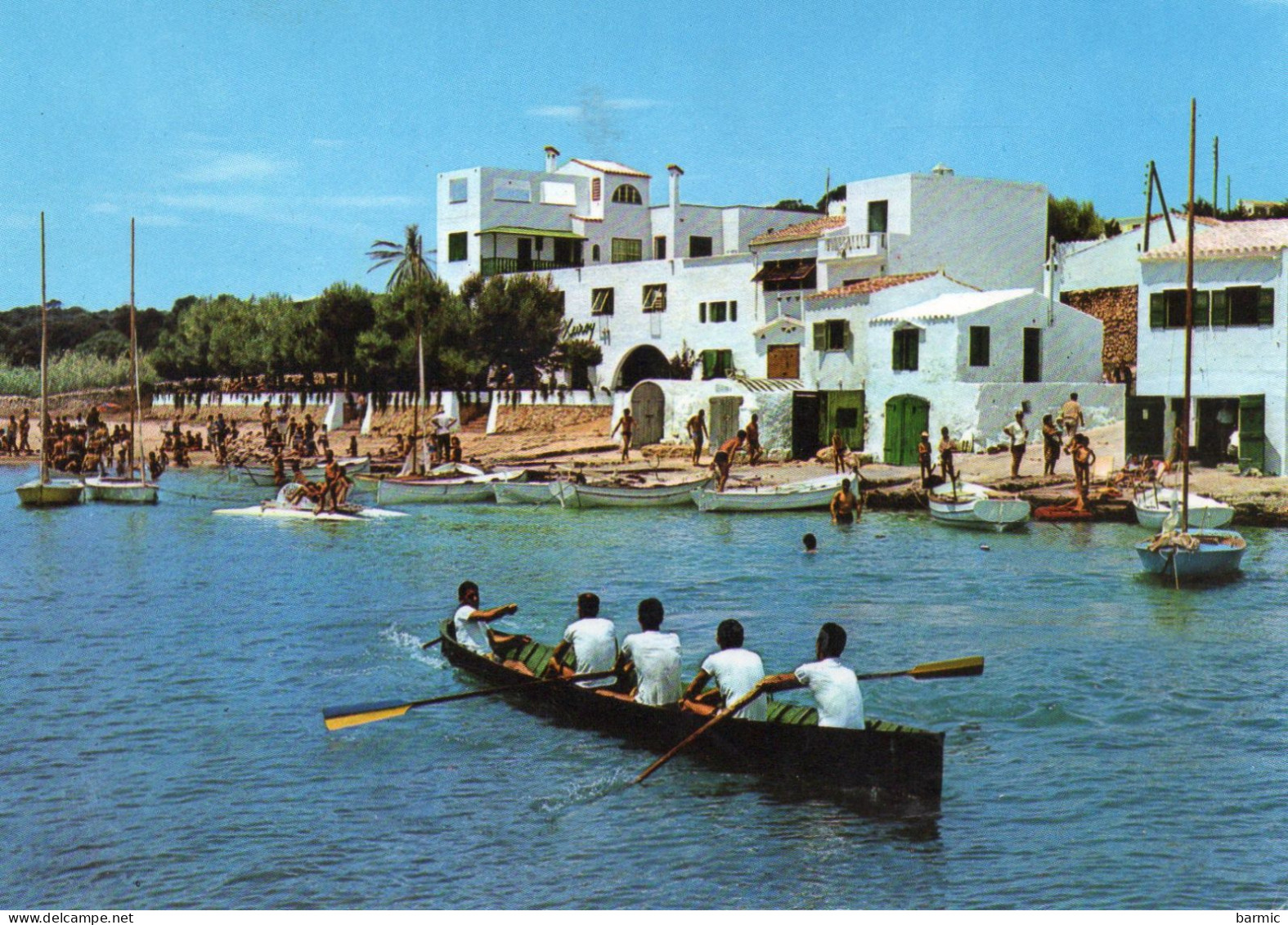 MENORCA, LA PLAGE, BATEAUX COULEUR REF 8826 SGD - Menorca