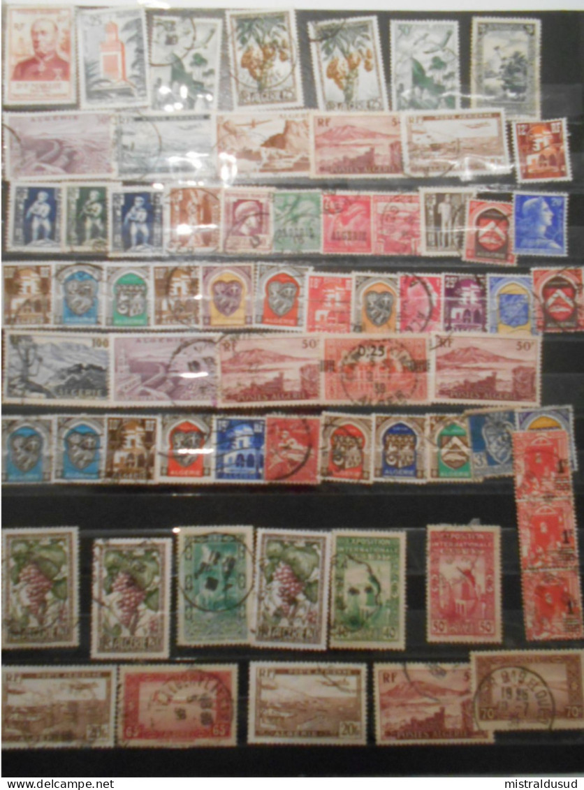 Algerie Lot De 60 Timbres Obliteres - Lots & Serien