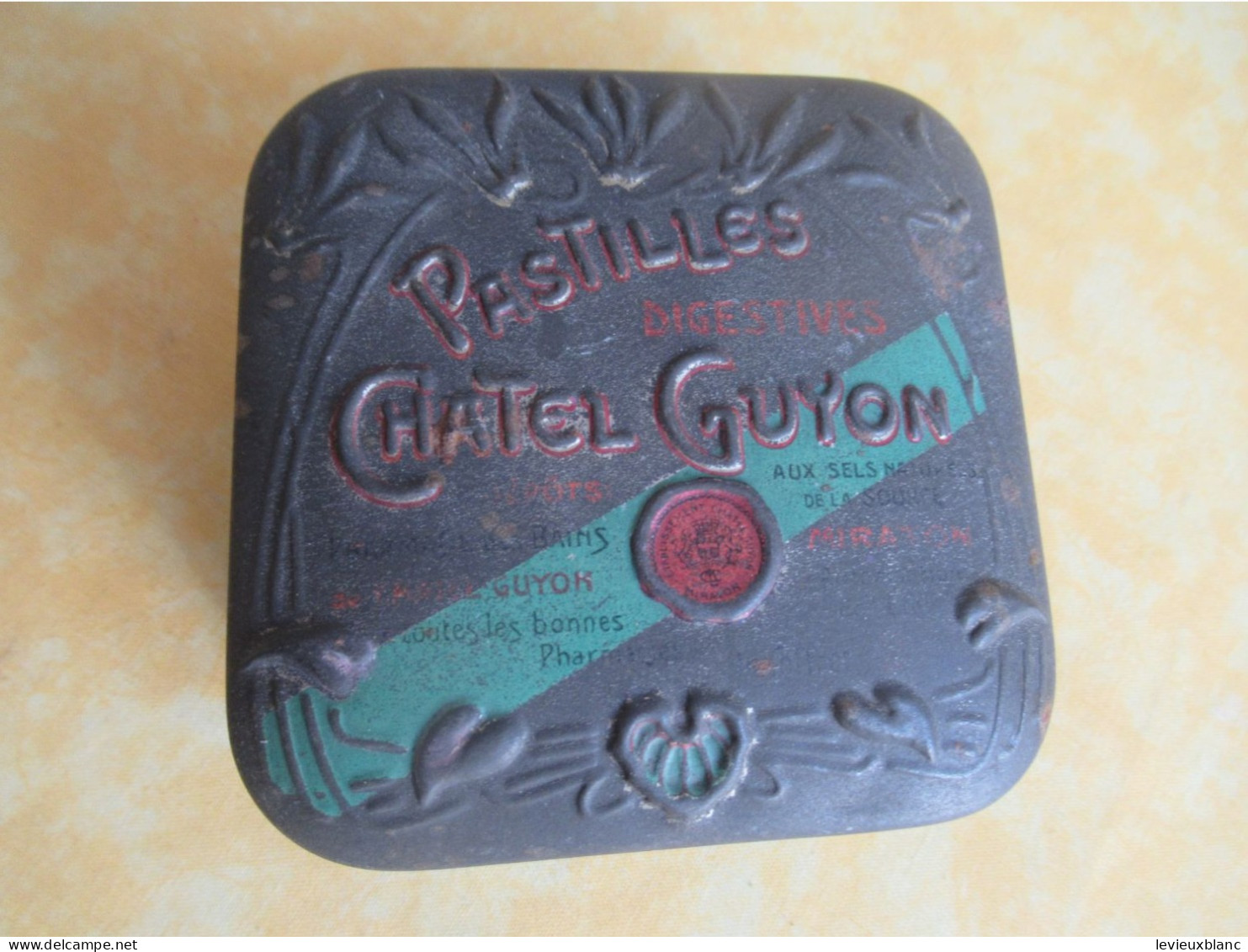 Boite Publicitaire Métallique/Pastilles Digestives De CHATEL-GUYON /Vers 1930-1950  BFPP275 - Dosen