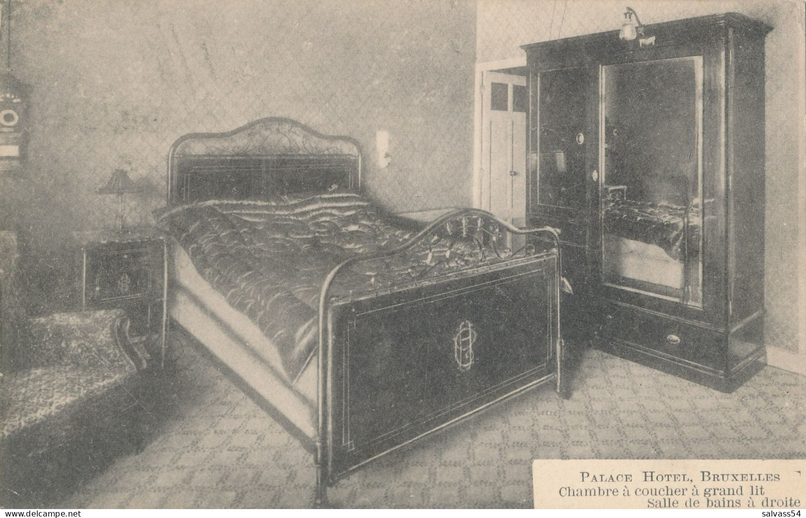 BELGIQUE : BRUXELLES : PALACE HOTEL - Chambre à Coucher Grand Lit - Salle De Bain à Droite - Cafés, Hôtels, Restaurants