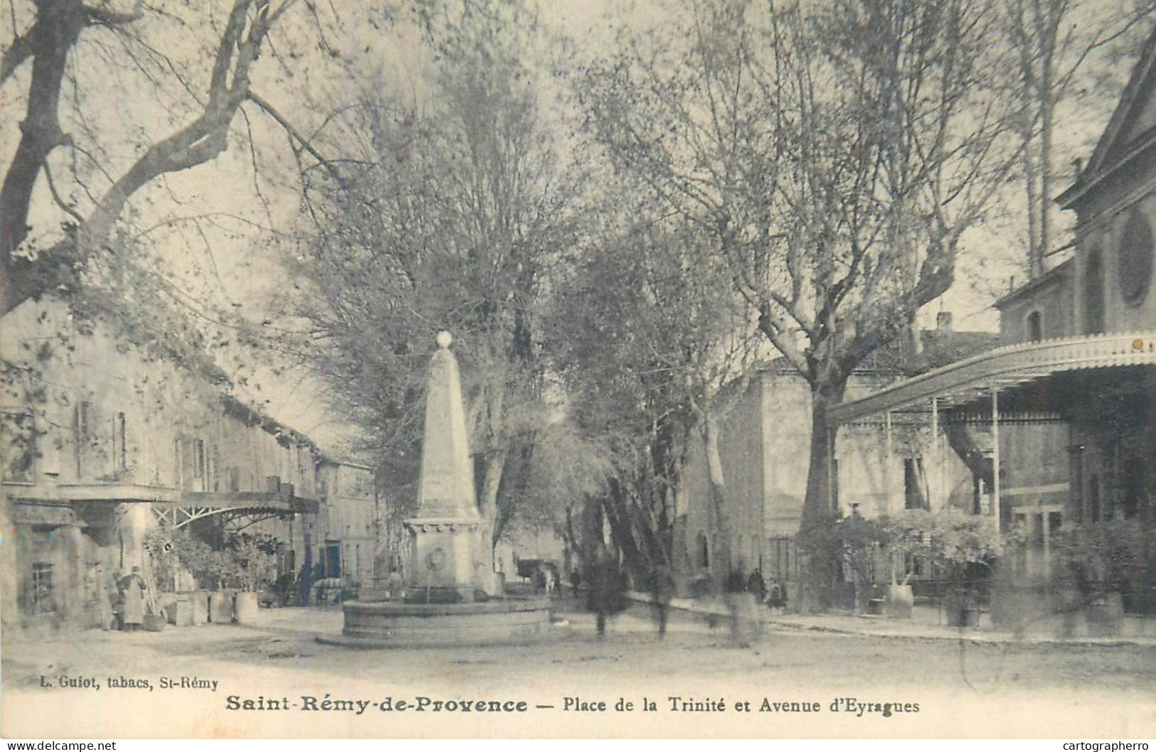 France Saint Remy De Provence Place De La Trinite Et Avenue D'Eyragues - Saint-Remy-de-Provence