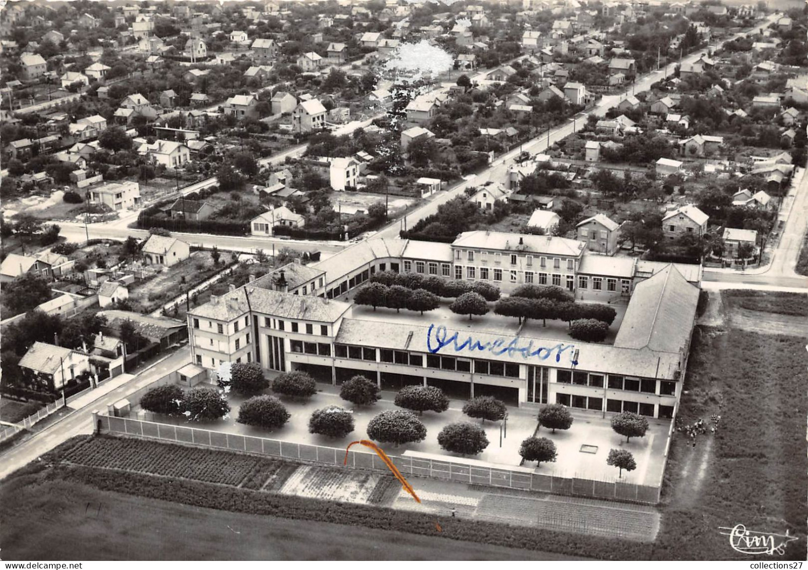 94-ORMESSON- VUE SUR LES ECOLES - Ormesson Sur Marne