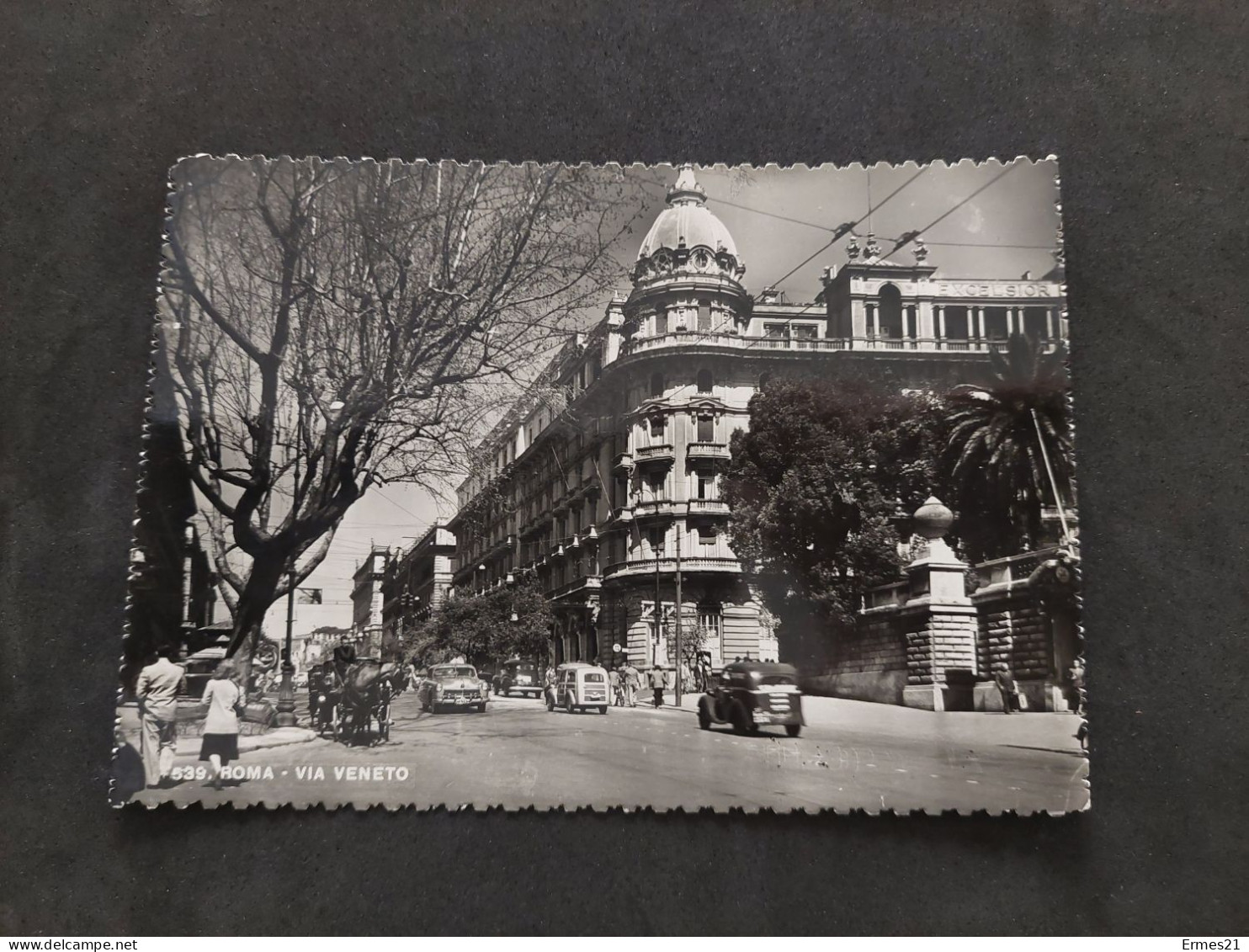 Lotto Cartoline 1950. Roma. Via Veneto E Piazza Barberini. Viaggiata. Condizioni Eccellenti. - Collections & Lots