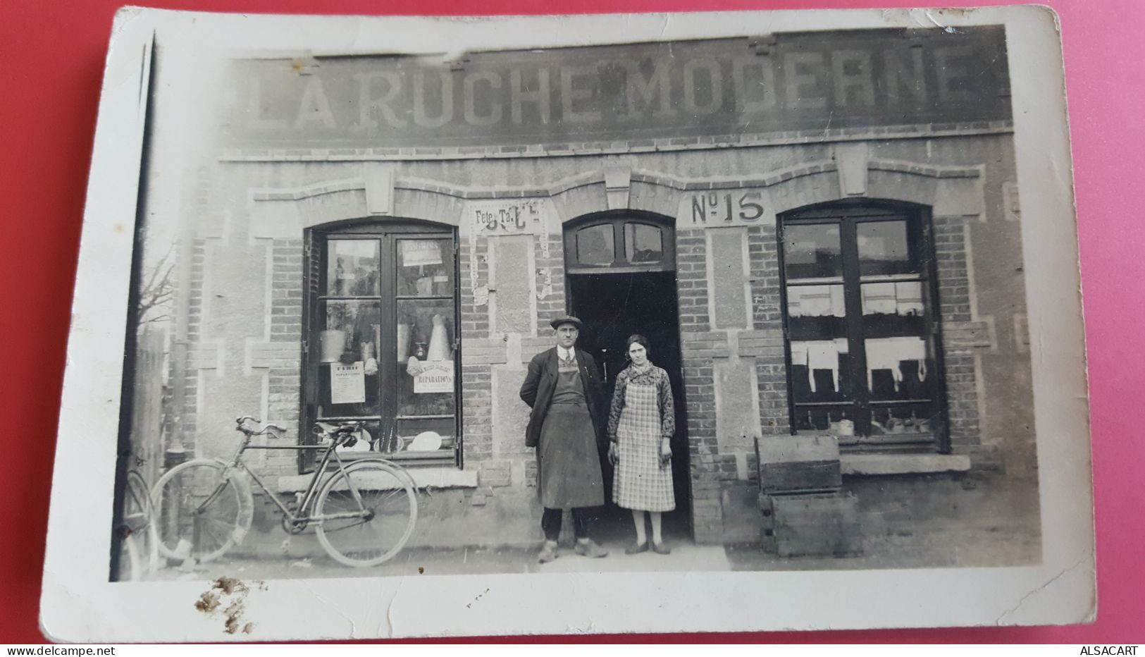 Carte Photo ,  La Ruche Moderne , Numero 15 , Apiculture - Shops