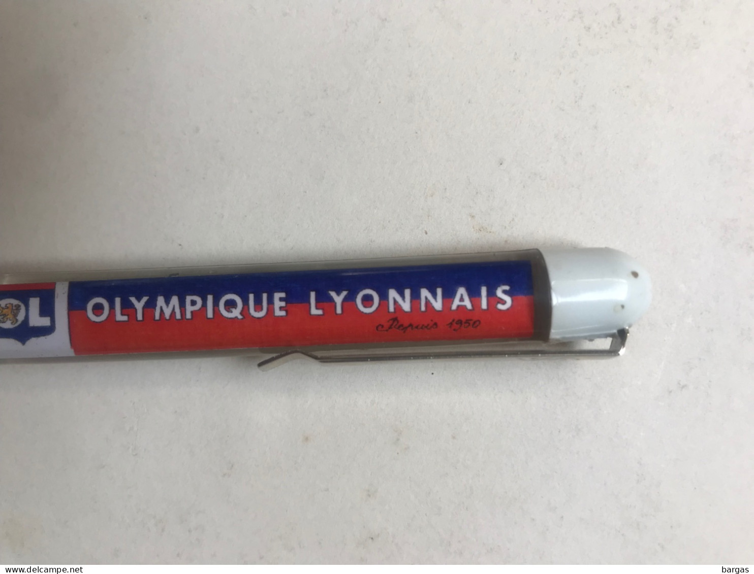 Ancien Stylo Bic Du Club De Football Olympique De Marseille Type Bourbon - Pens