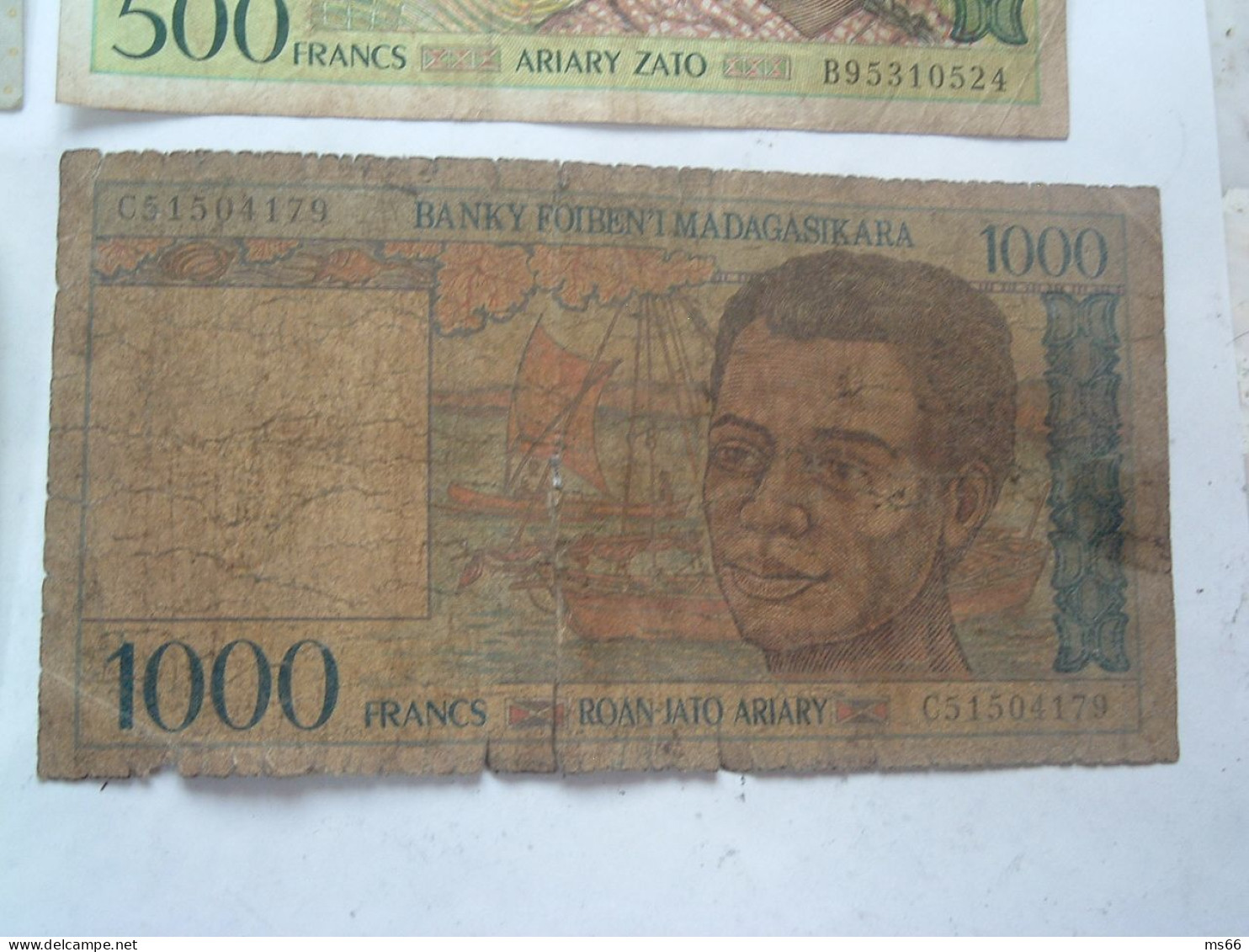 lot 10 BILLETS BANQUE MADAGASCAR, francs 1994 et Ariary malgache 2004, Afrique Océanie Monnaie