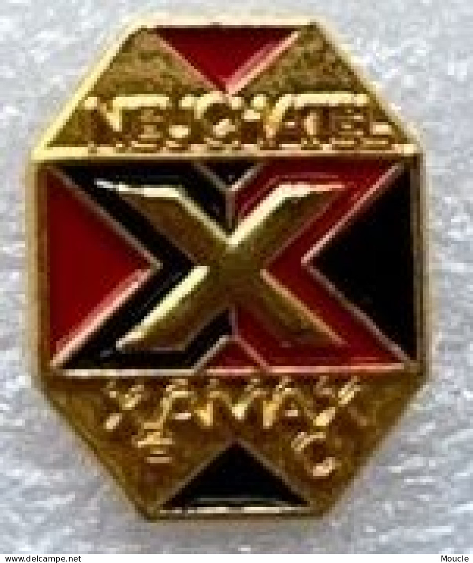 NEUCHÂTEL XAMAX FC - SUISSE - FOOTBALL - FOOT - SOCCER - CALCIO - FUSSBALL - SCHWEIZ - SWITZERLAND - CLUB -  (32) - Football