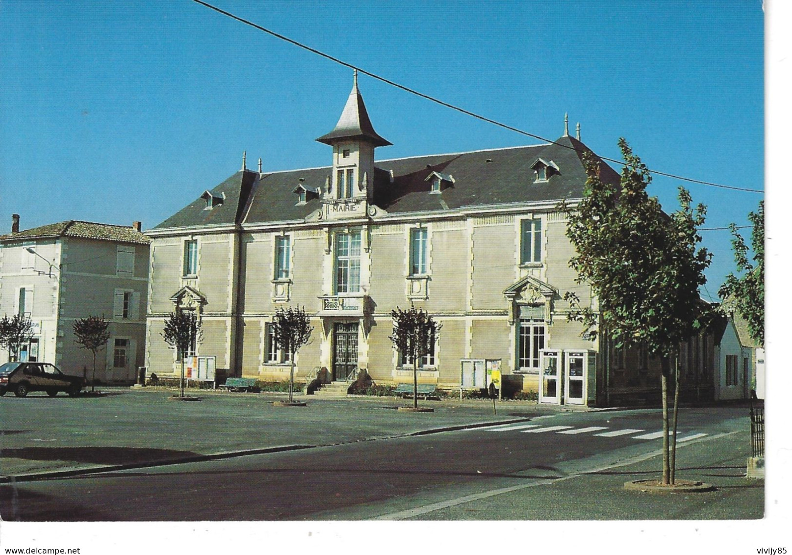 79 - SAUZE VAUSSAIS - T.Belle Vue Couleur De La Mairie - Sauze Vaussais