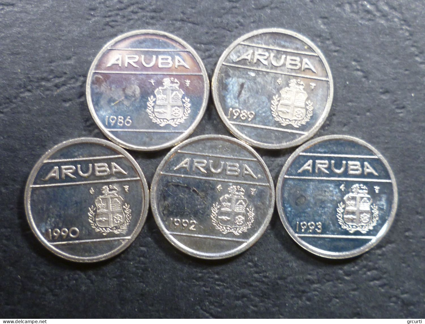 Aruba - Lotto Di 20 Monete In Metalli Comuni Emesse Fra Il 1986 Ed Il 2008 - Aruba