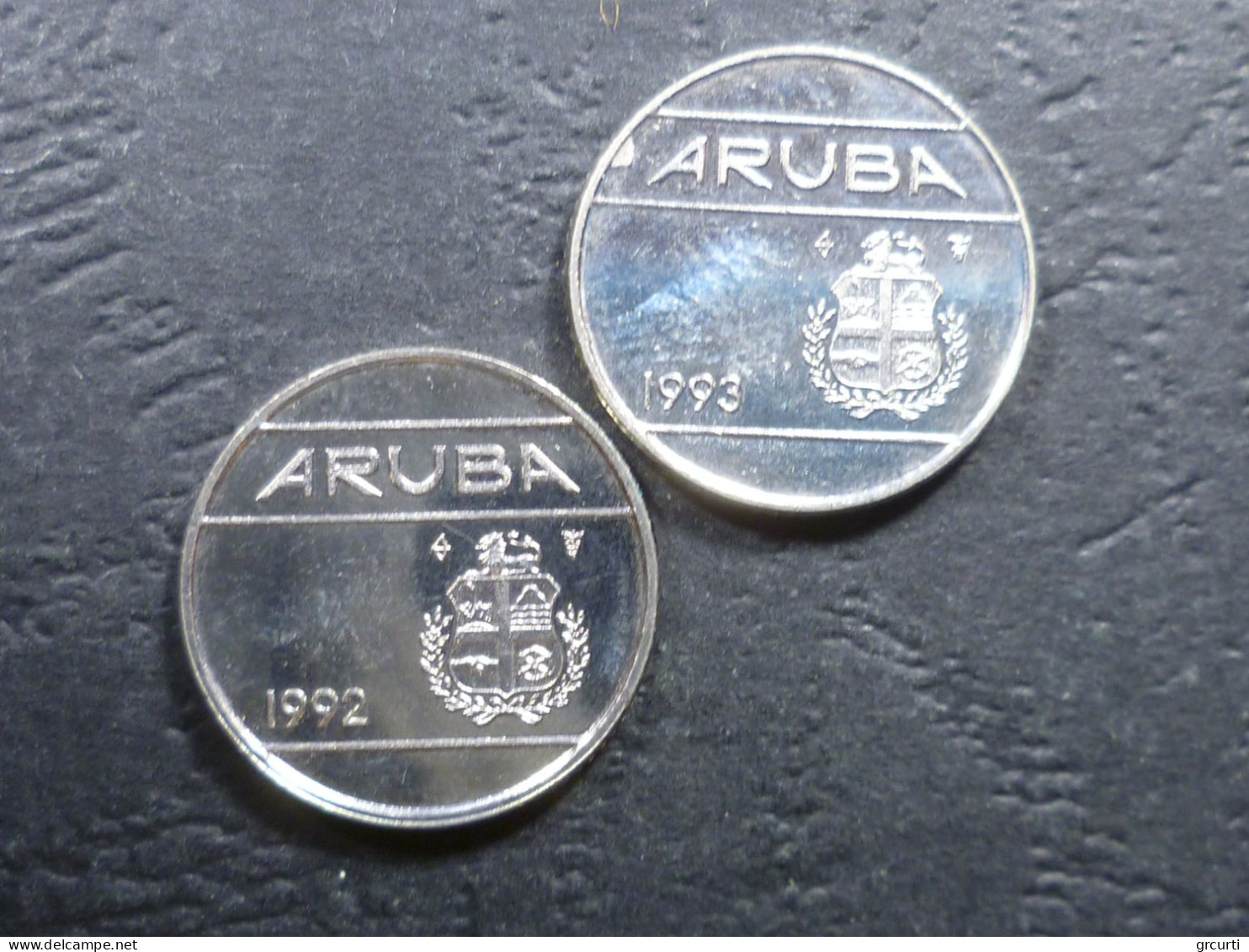 Aruba - Lotto Di 20 Monete In Metalli Comuni Emesse Fra Il 1986 Ed Il 2008 - Aruba
