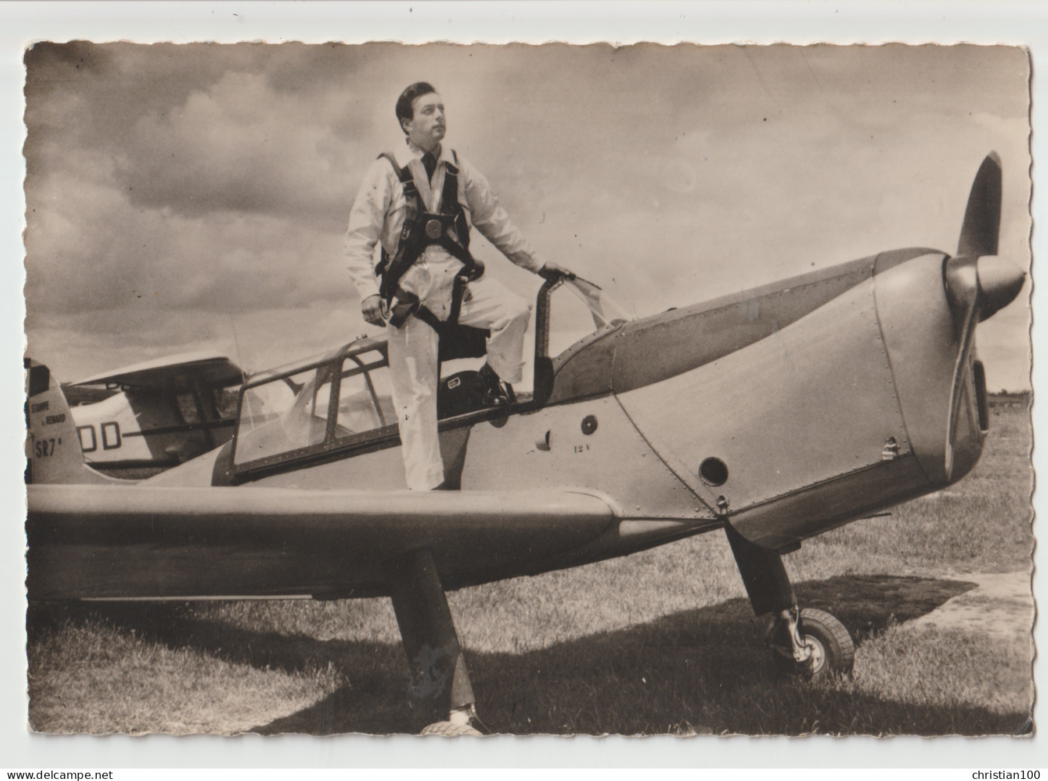 AVIATEUR LEON BIANCOTTO : CHAMPION DU MONDE DE VOLTIGE AERIENNE - MEETING DE LUXEUIL LES BAINS EN 1955 - DEDICACE - Aviadores