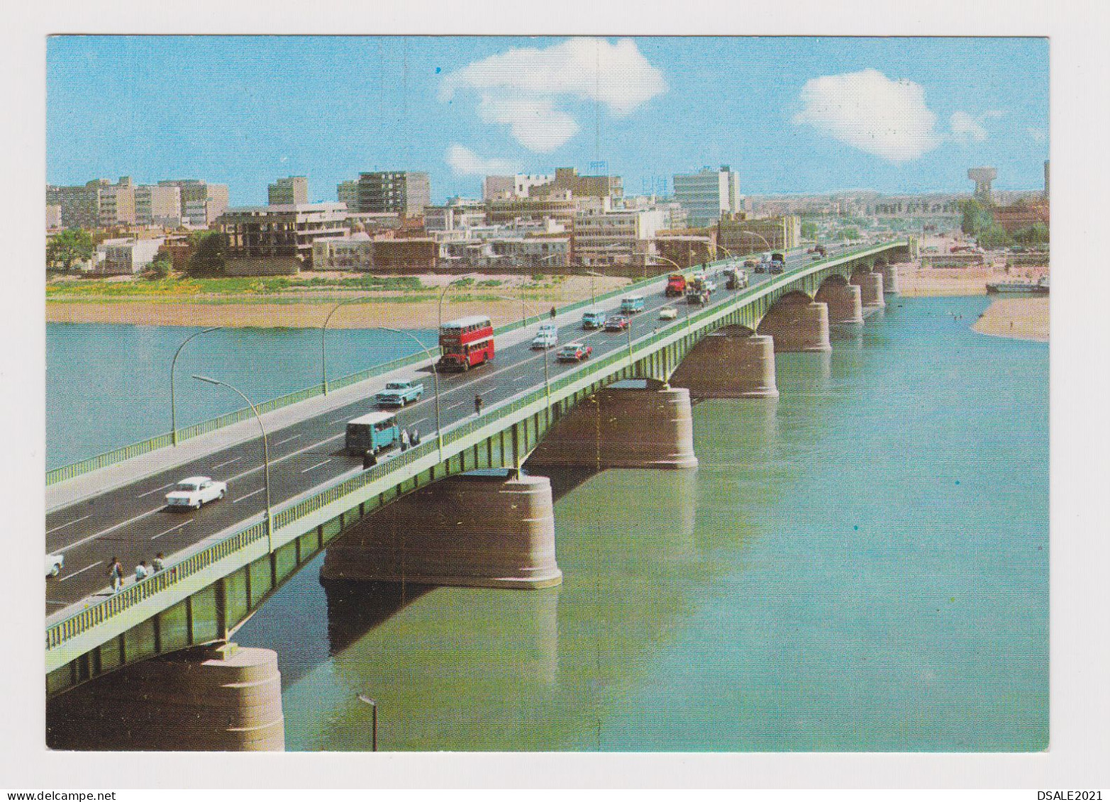 Iraq Baghdad, Jumhuriya Bridge With Double Decker Bus, Old Cars View Vintage Photo Postcard RPPc (56044) - Iraq