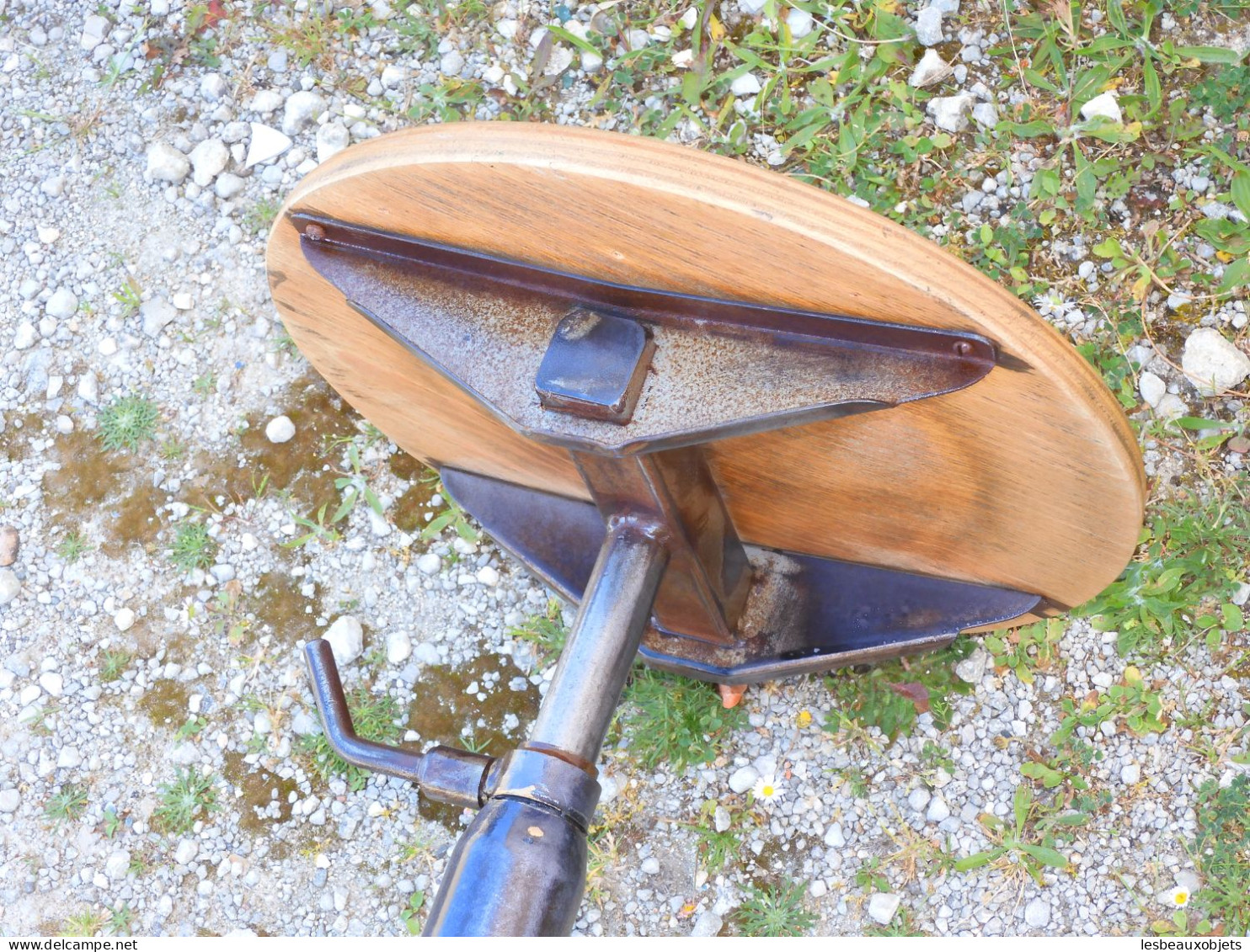 - TABOURET INDUSTRIEL BOIS & METAL VINTAGE REGLABLE EN HAUTEUR déco XXe   E