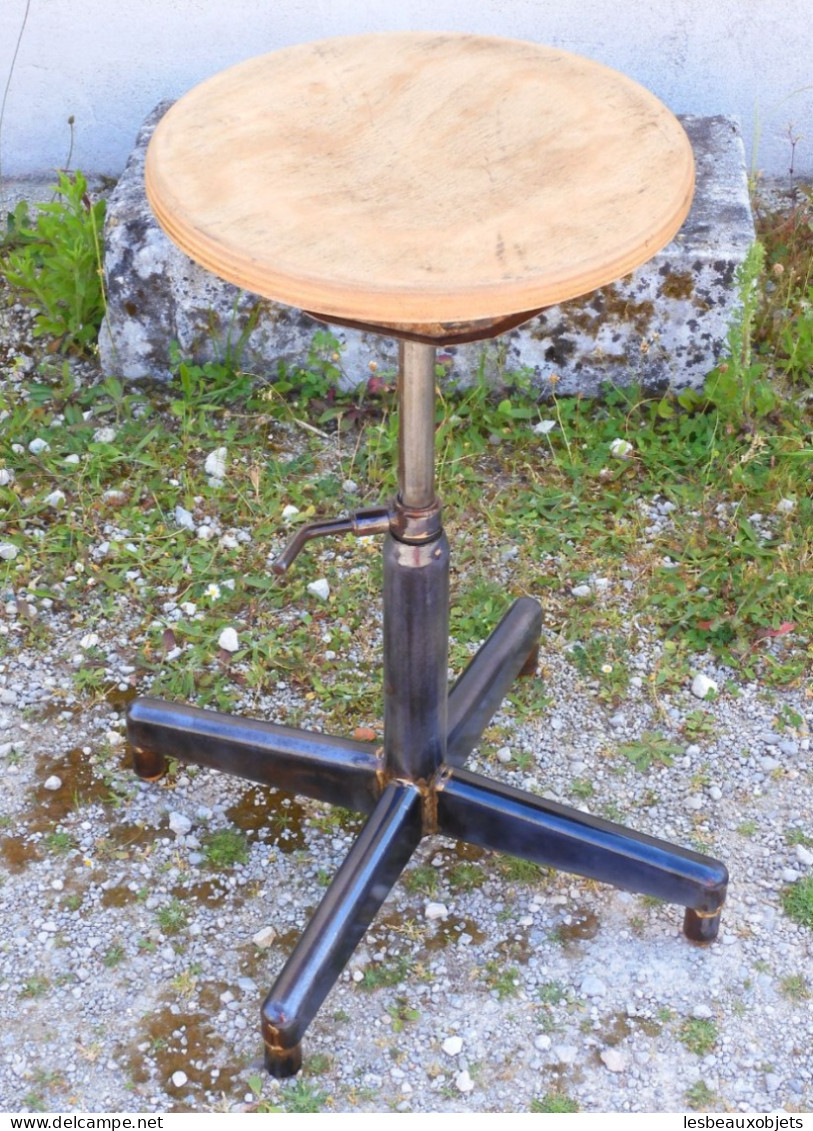 - TABOURET INDUSTRIEL BOIS & METAL VINTAGE REGLABLE EN HAUTEUR déco XXe   E