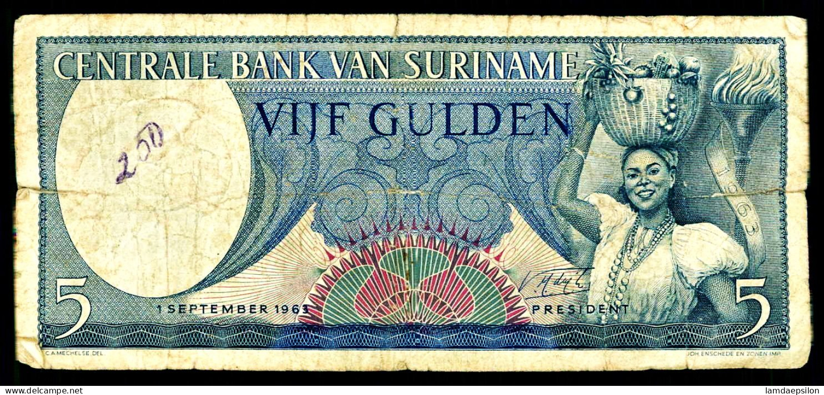 A9  SURINAME   BILLETS DU MONDE   BANKNOTES  5 GULDEN 1963 - Surinam