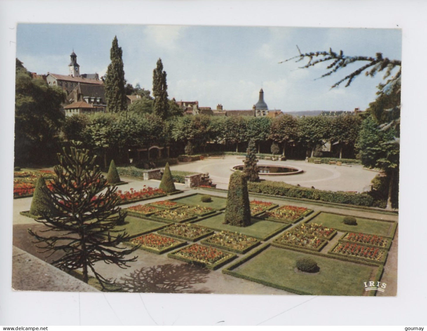 Montluçon (Allier) Les Jardins Suspendus (cp Vierge N°14 Theojac) - Montlucon