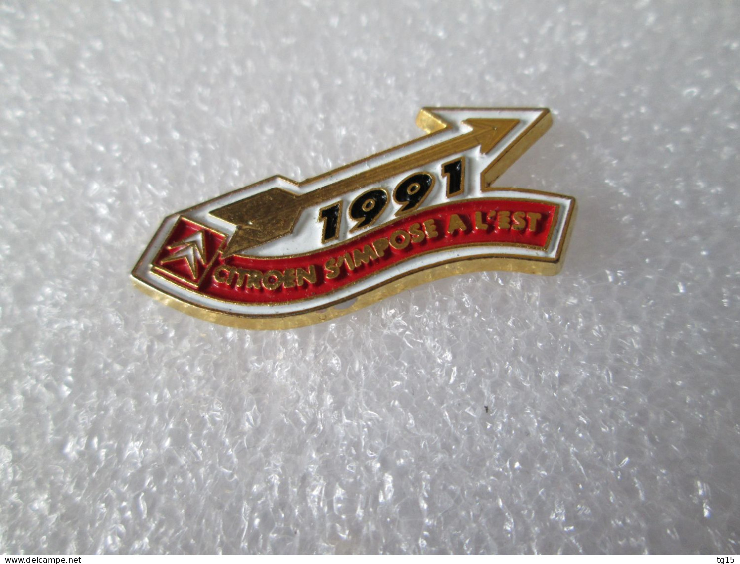 PIN'S      CITROËN  S'IMPOSE A L'EST  1991 - Citroën