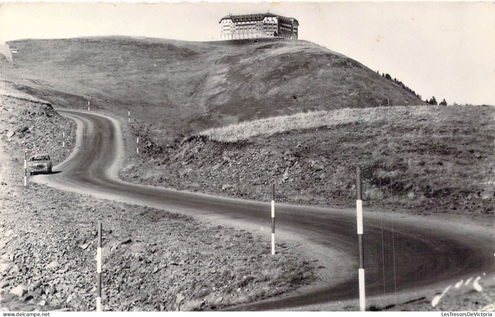 FRANCE - 31 - Luchon - Route De Superbagnères Et Le Grand Hôtel - Carte Postale Ancienne - Luchon