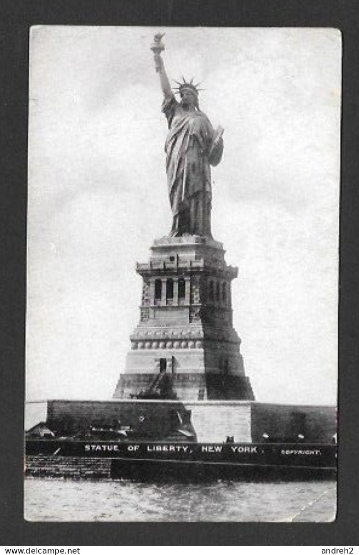 New York - C.P.A.  Satue Of Liberty New York ( The Lower Right Corner Has Been Bent ) - Vrijheidsbeeld