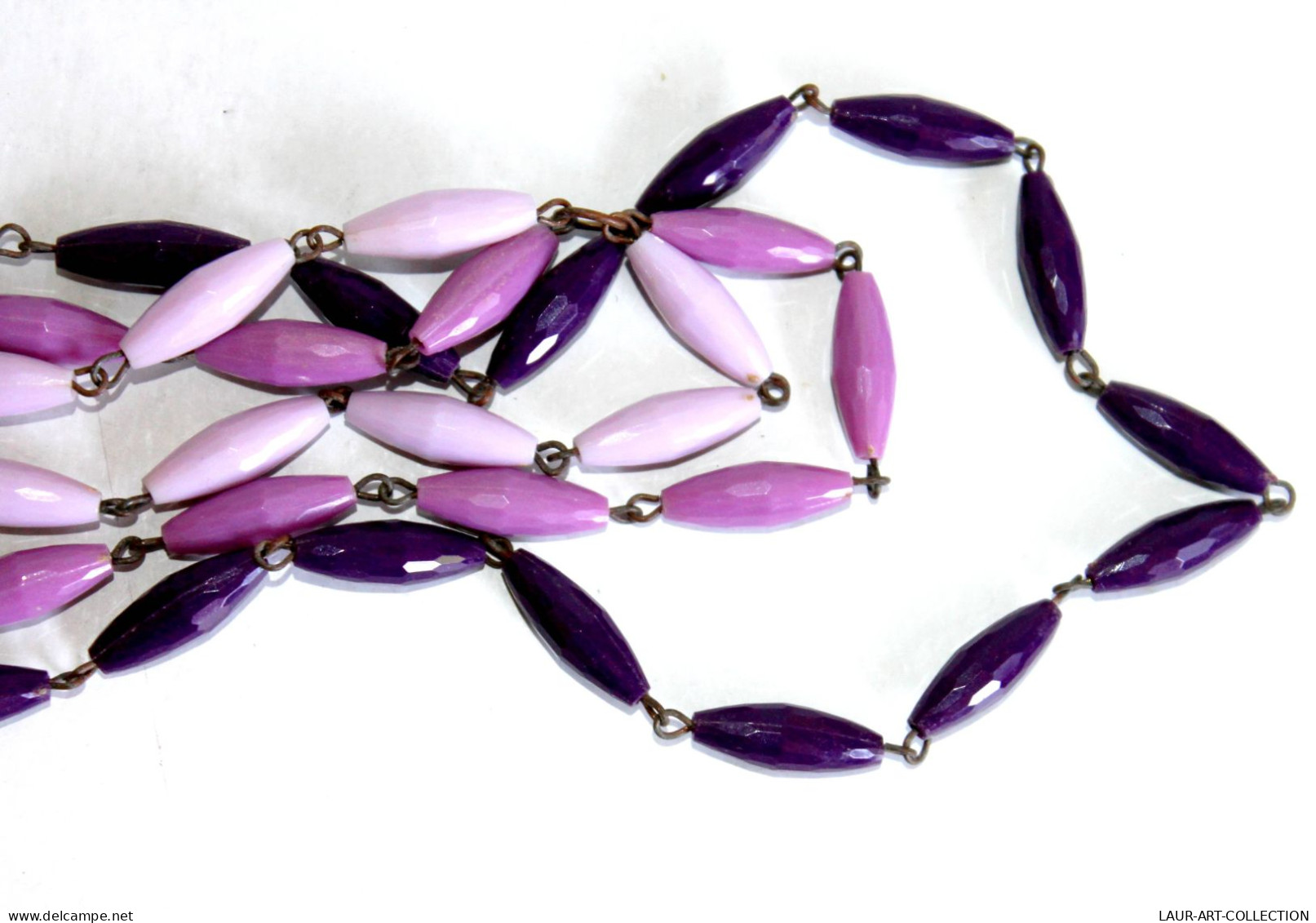 JOLI COLLIER SAUTOIR A 3 RANG PERLE RESINE PLASTIQUE VIOLET BIJOU FANTAISIE 46cm    (1505.14) - Collares/Cadenas