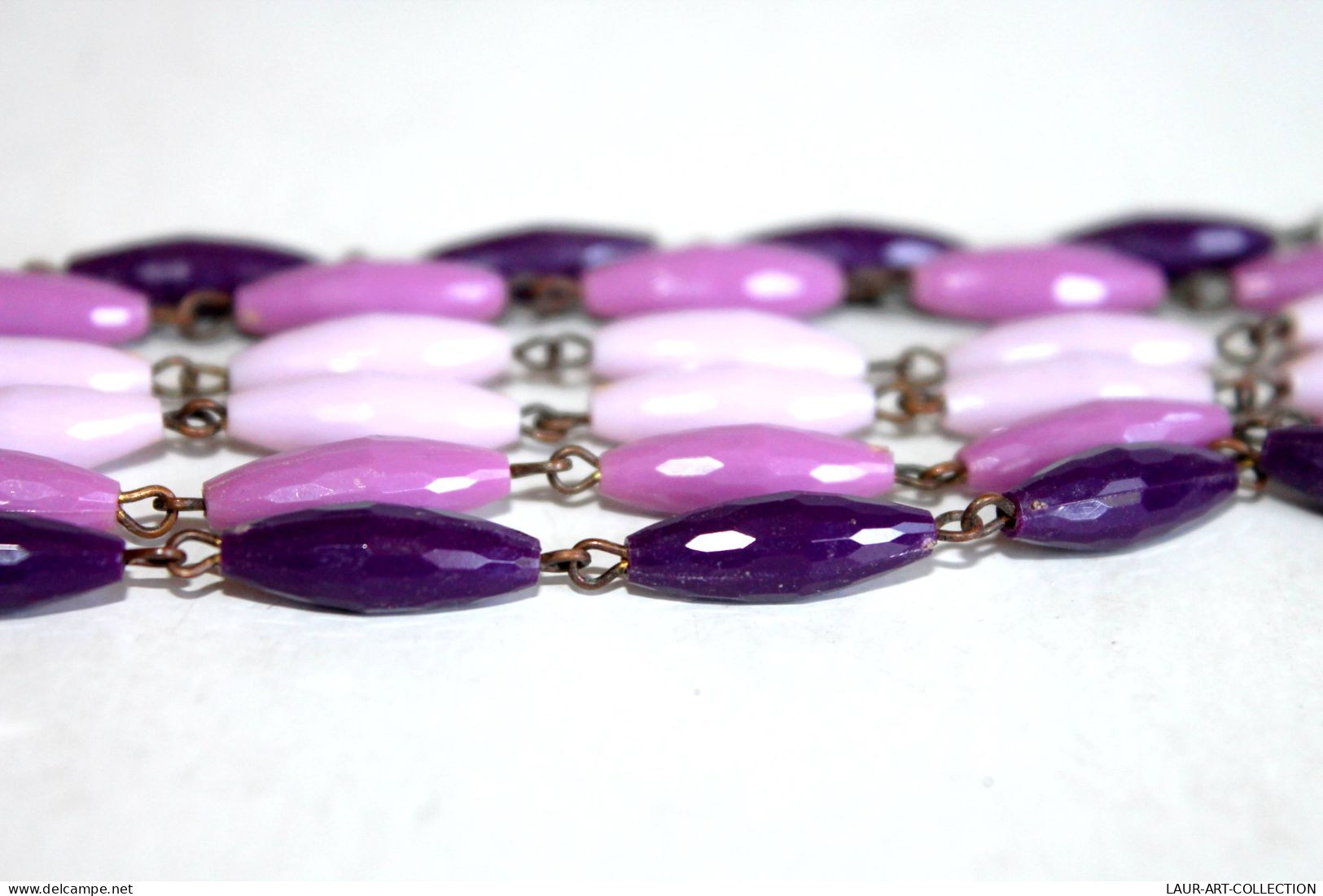 JOLI COLLIER SAUTOIR A 3 RANG PERLE RESINE PLASTIQUE VIOLET BIJOU FANTAISIE 46cm    (1505.14) - Necklaces/Chains